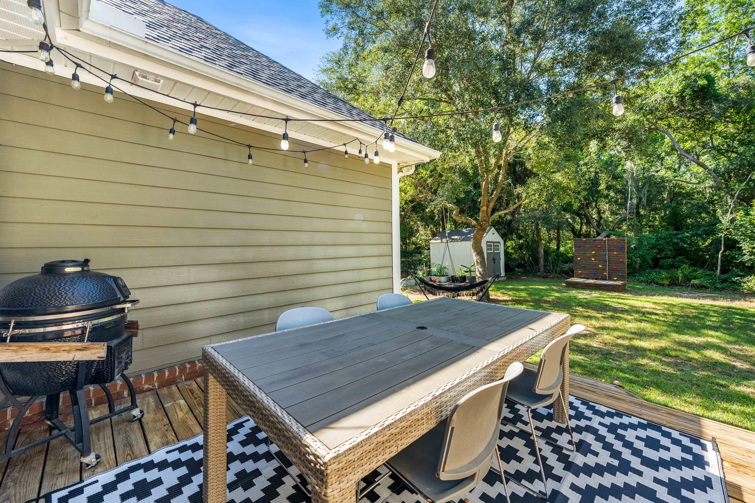 FISCHERS LANDING - Residential