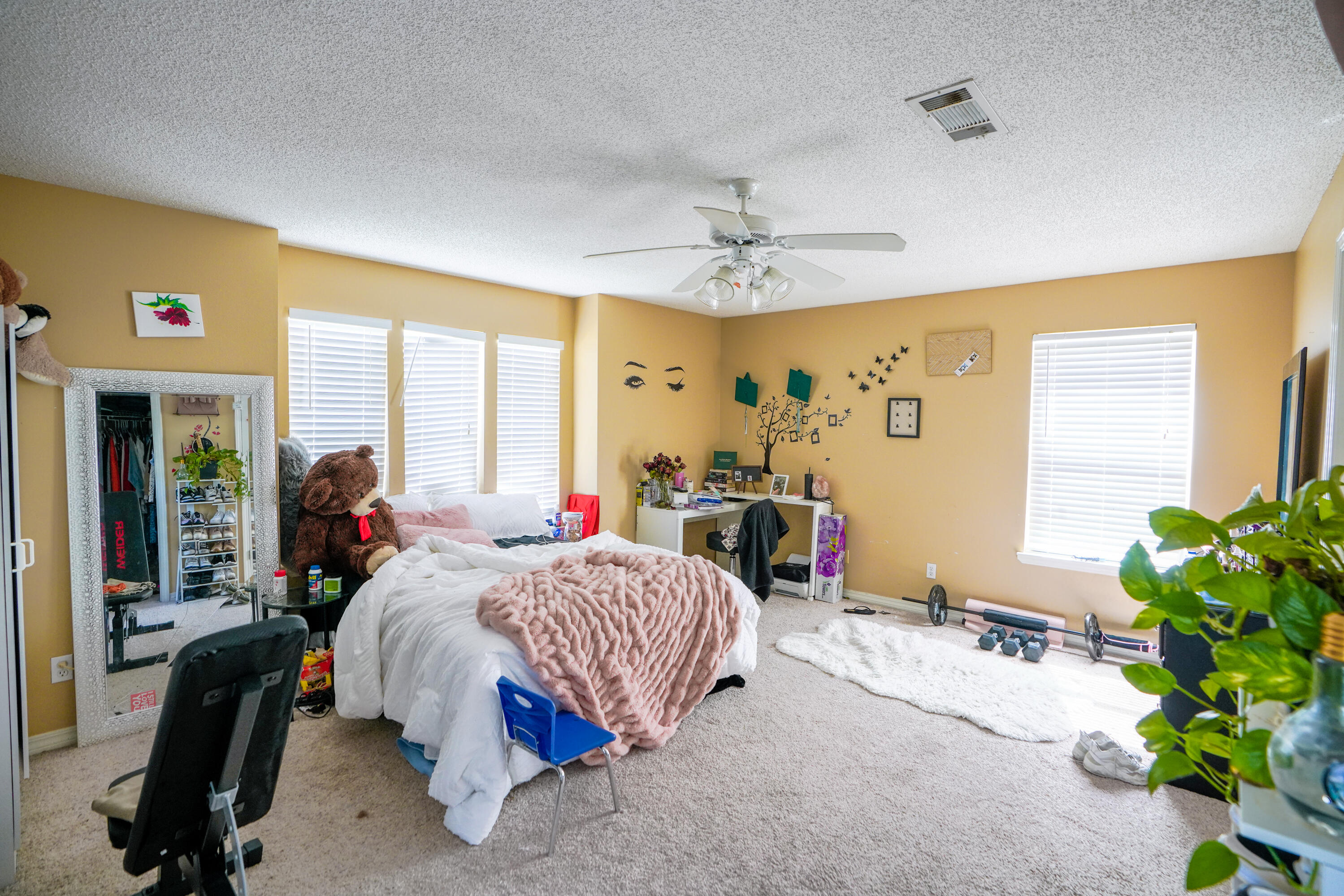 ENCHANTED ESTATES - Residential