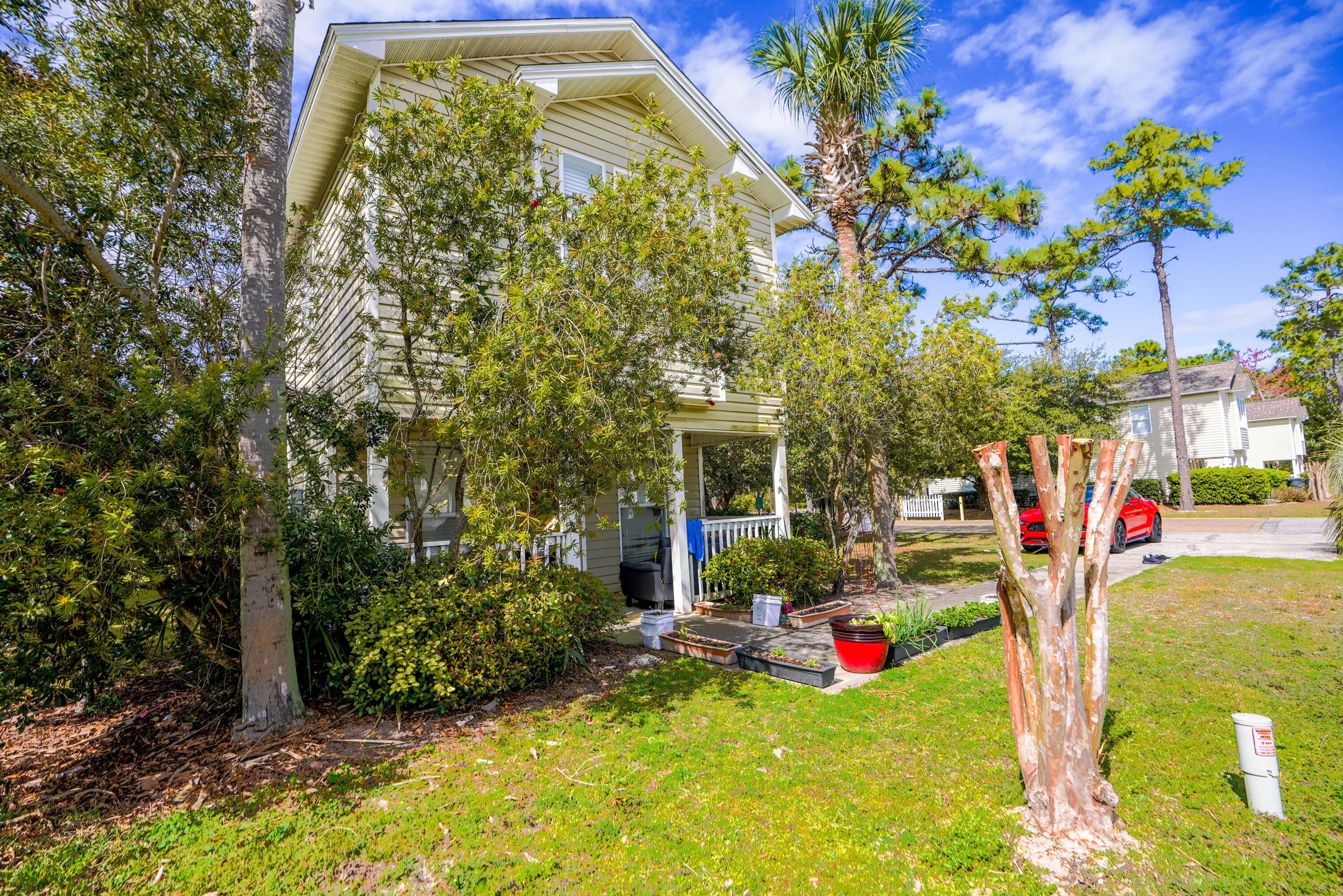 ENCHANTED ESTATES - Residential