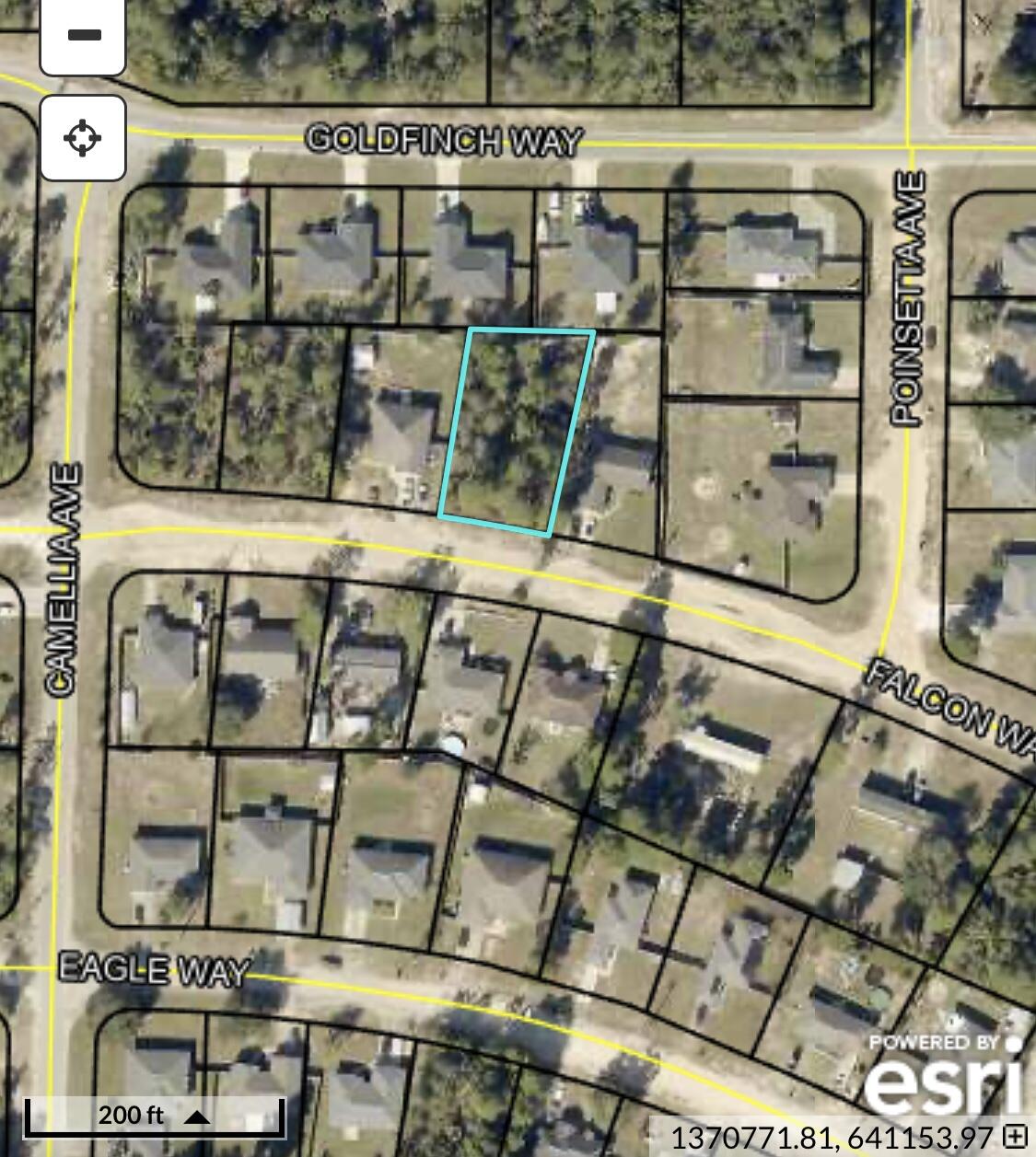 Great lot outside the city limits of Crestview. While remaining within reasonable driving distance to shopping centers, parks, bases, and beaches. This lot would make a wonderful future homesite.