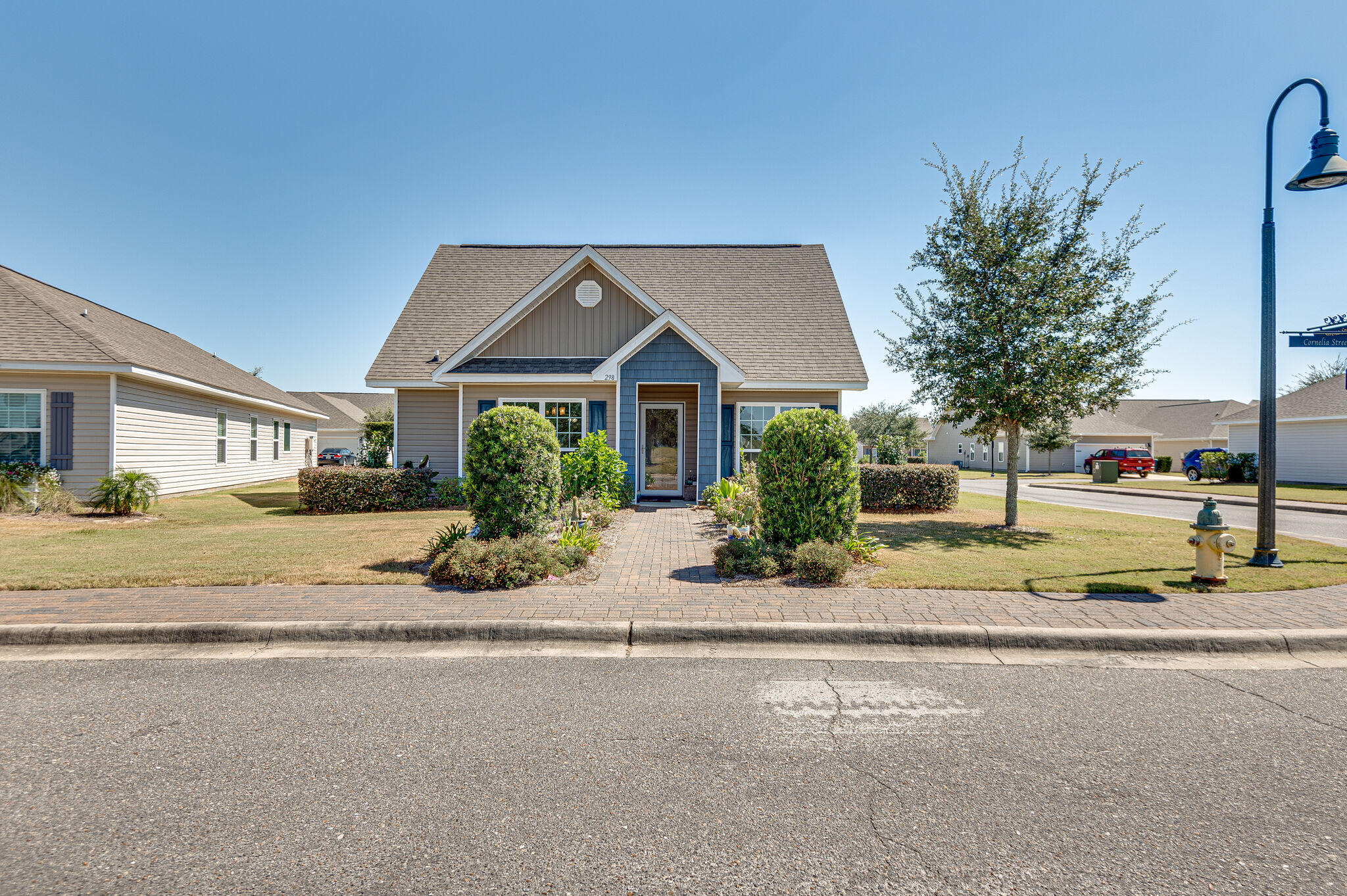 HAMMOCK BAY - Residential