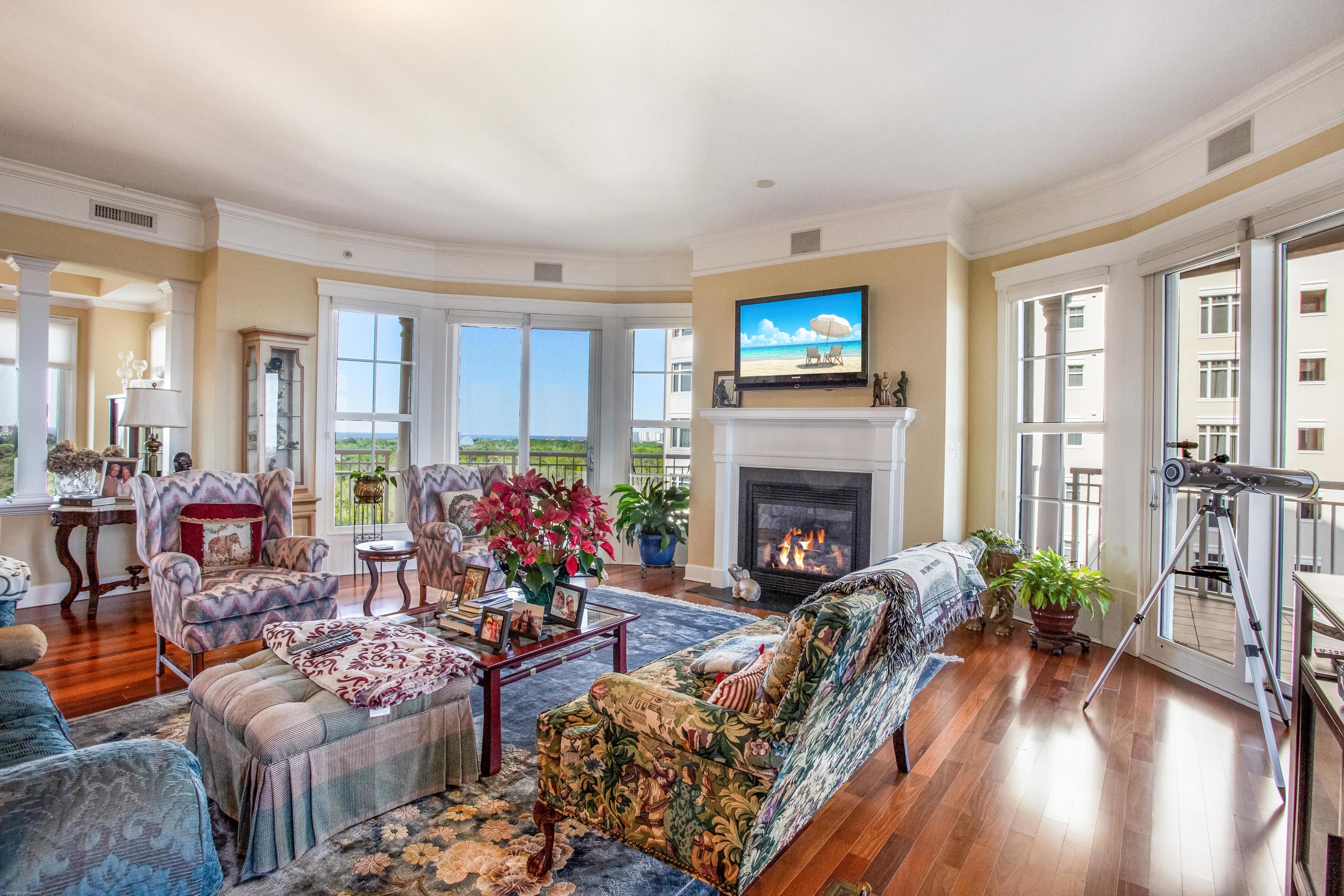 ONE WATER PLACE - Residential