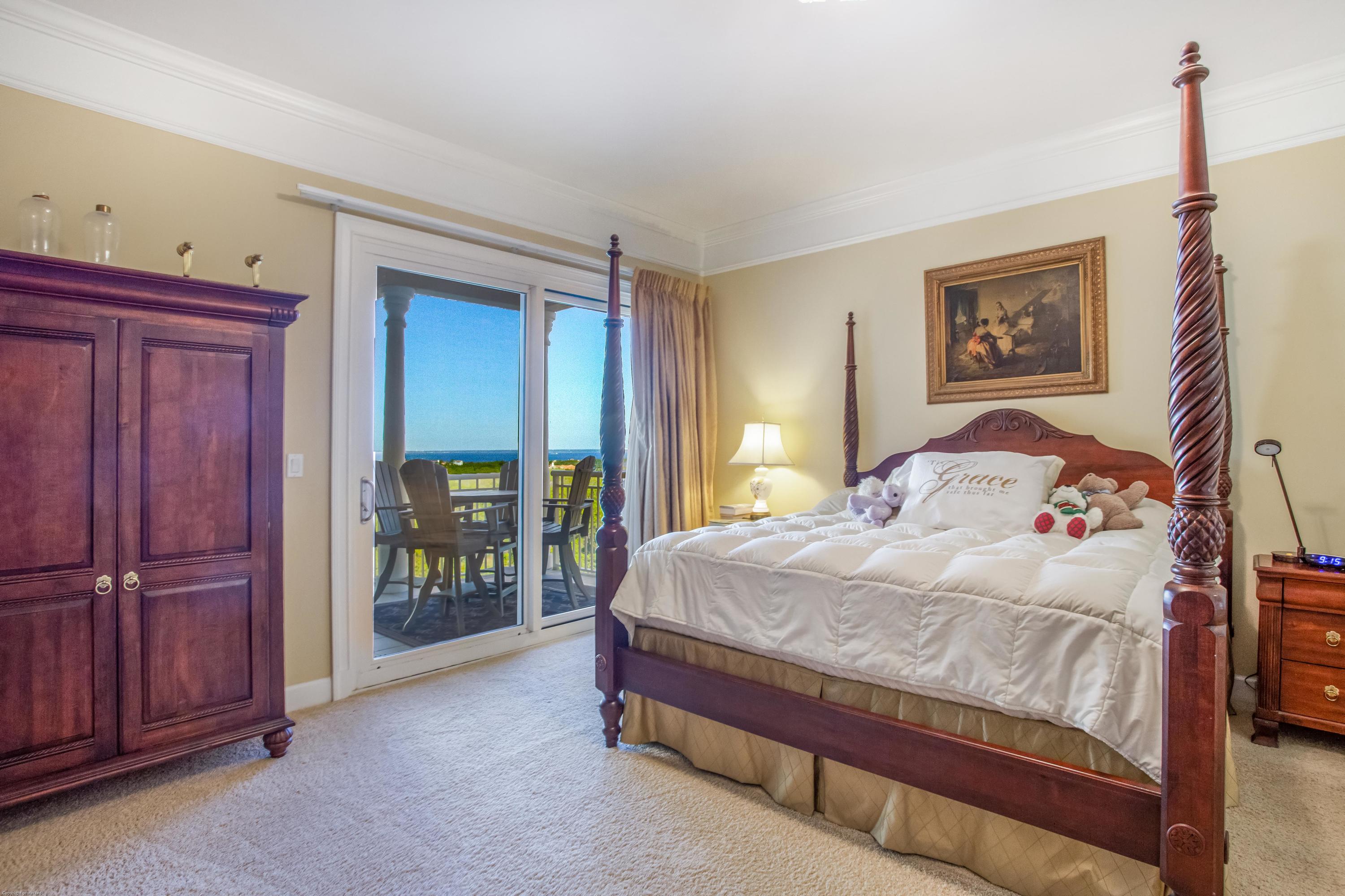 ONE WATER PLACE - Residential