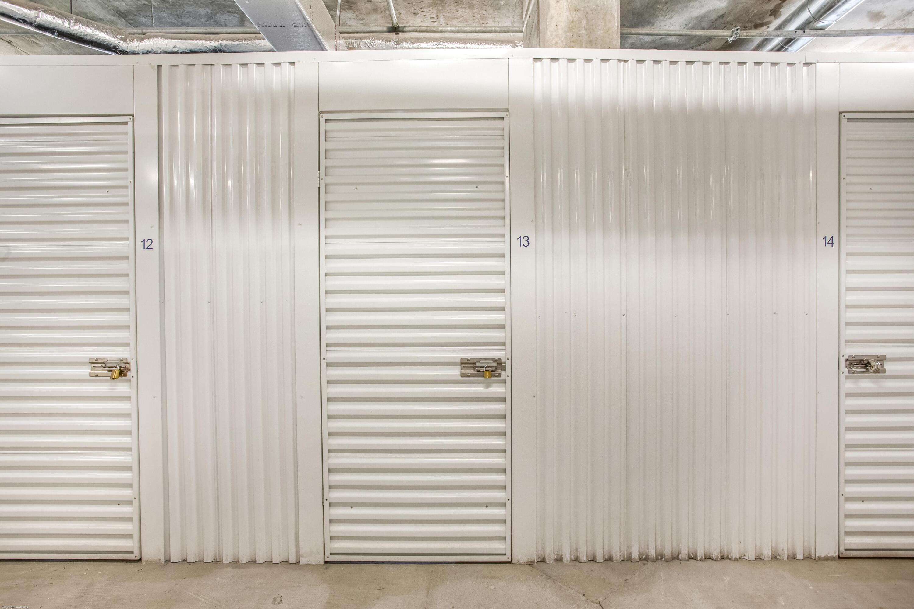 ONE WATER PLACE - Residential