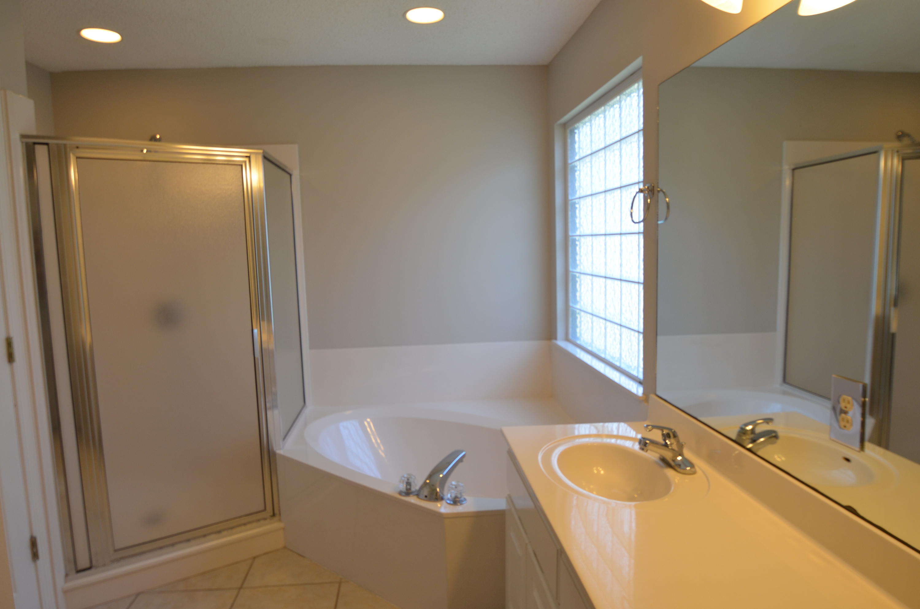 OAK PARK ESTATES - Residential