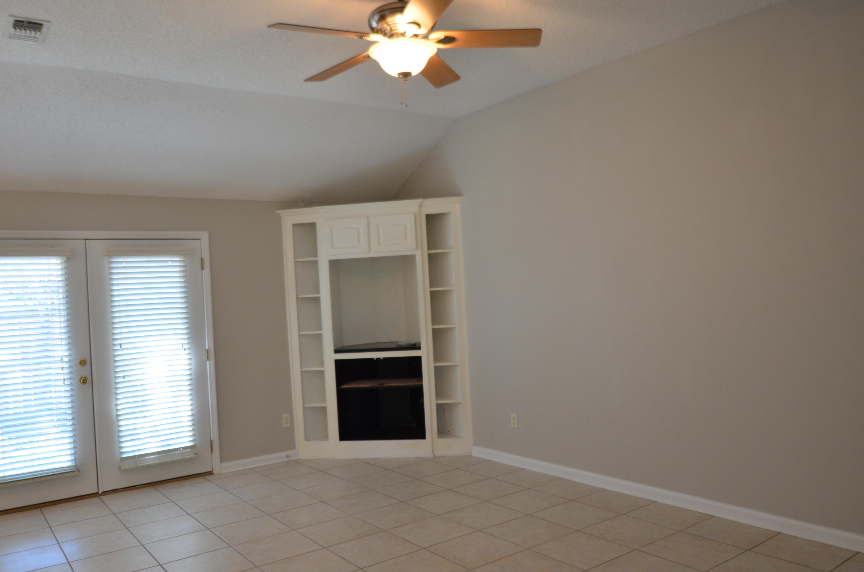 OAK PARK ESTATES - Residential