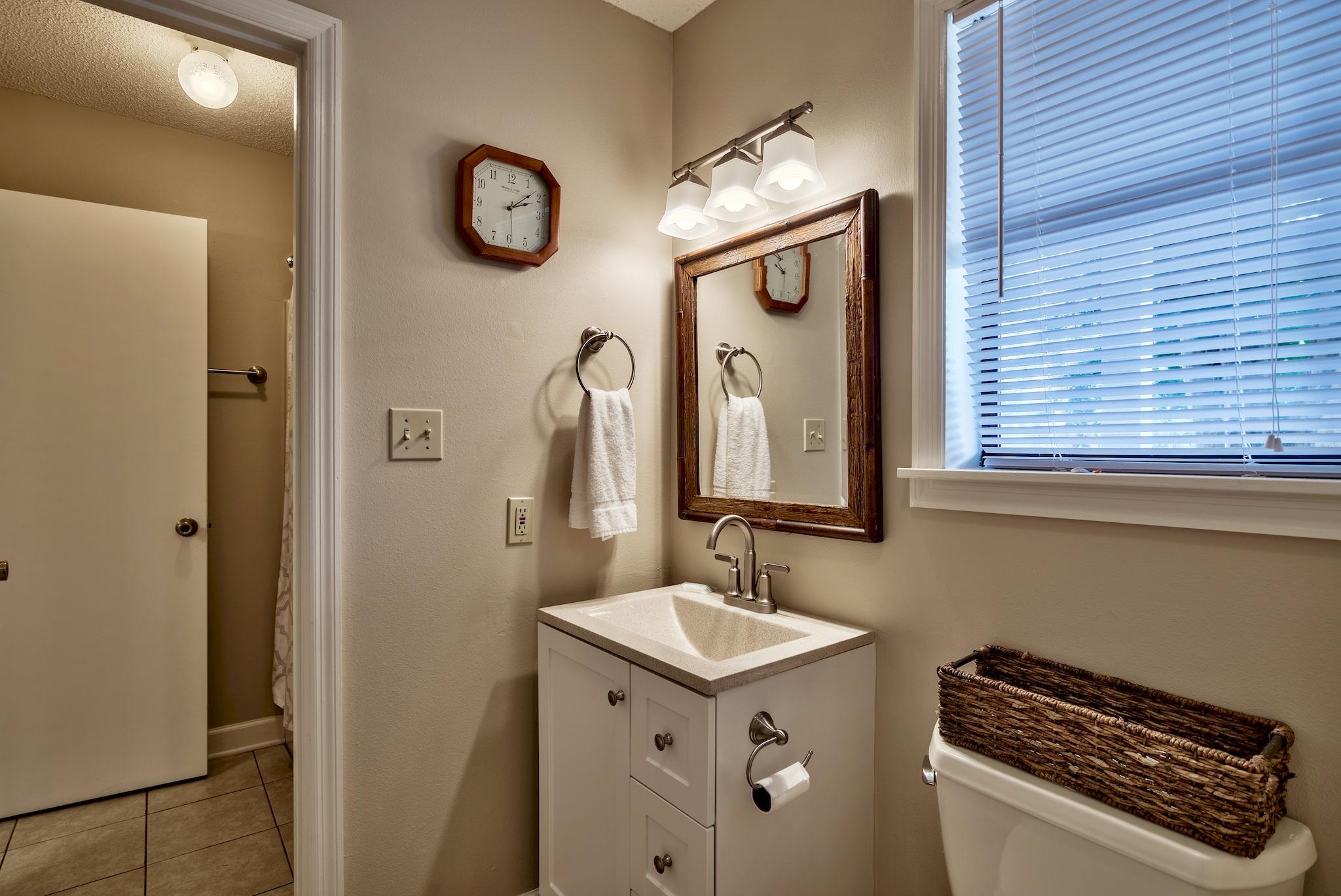 BEACHWOOD VILLAS CONDO - Residential