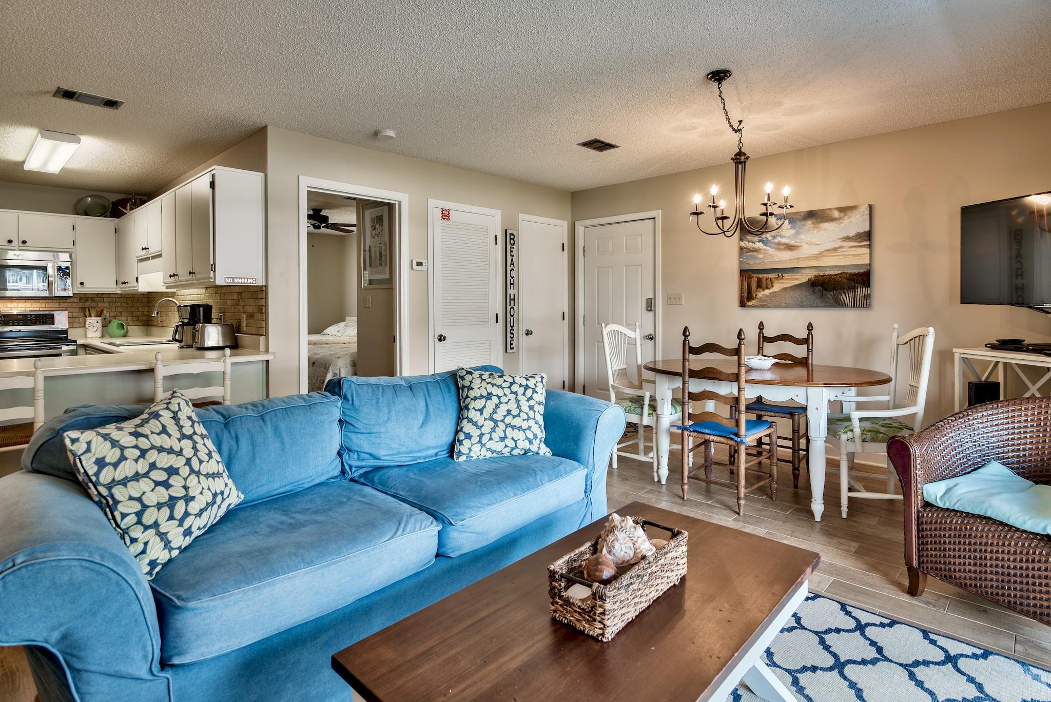 BEACHWOOD VILLAS CONDO - Residential