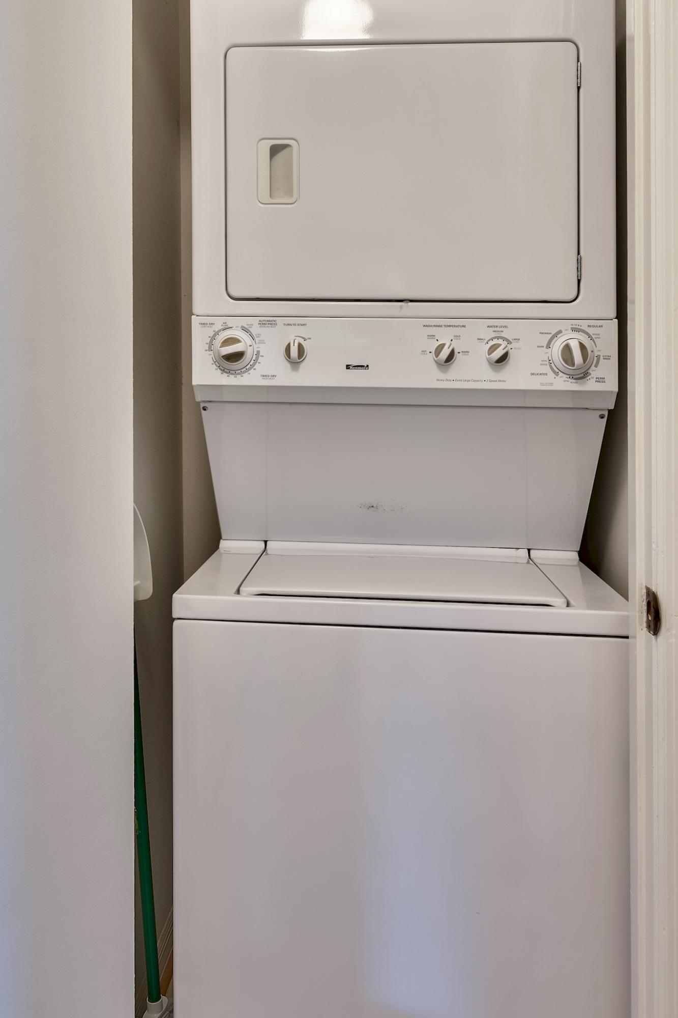 BEACHWOOD VILLAS CONDO - Residential