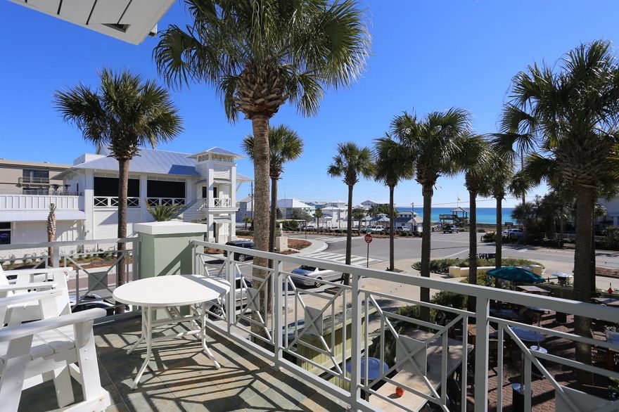This is your perfect opportunity to own a condo with direct Gulf Views! This condo has many amenities nearby including the Shunk Gulley resturaunt, Coffee Shops, Ice Cream, Shopping, and of course the beach!