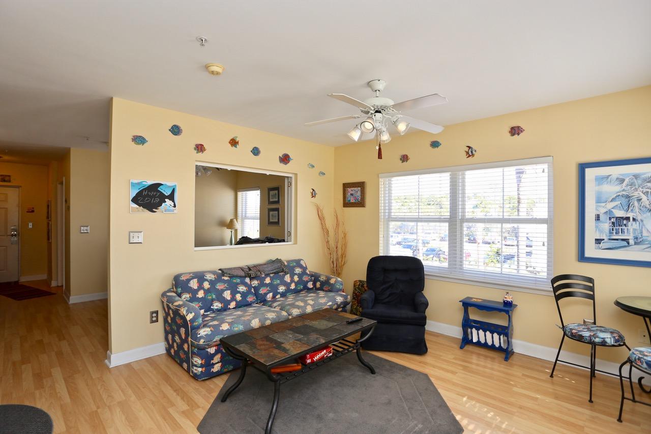 INN AT GULF PLACE - Residential