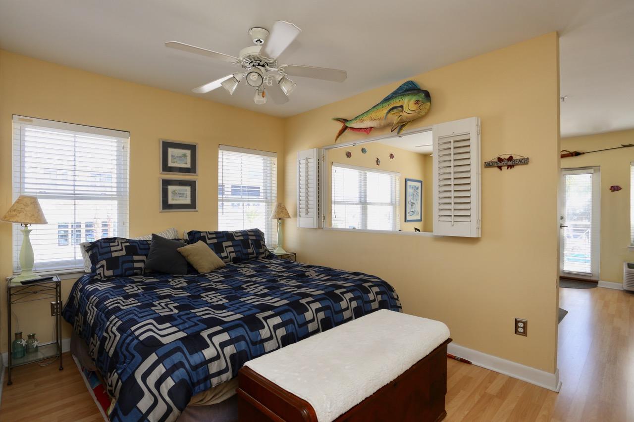 INN AT GULF PLACE - Residential