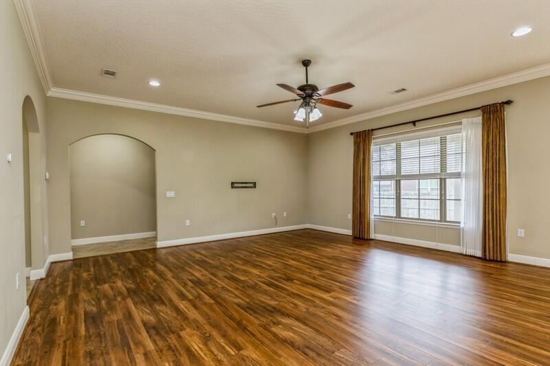 DUGGAN POND ESTATES - Residential