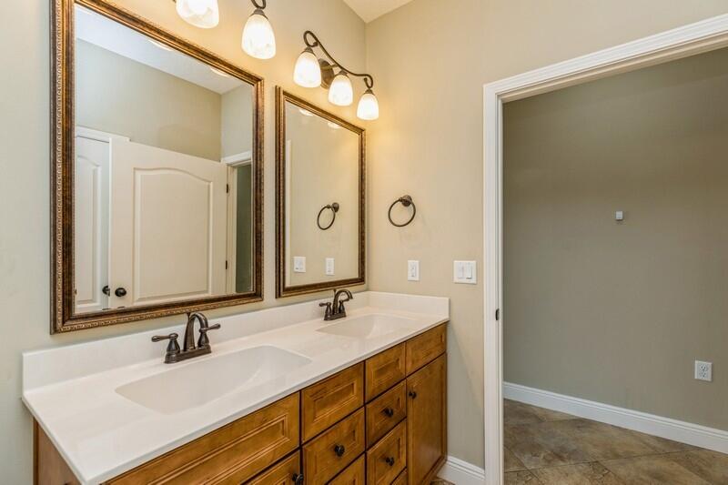 DUGGAN POND ESTATES - Residential