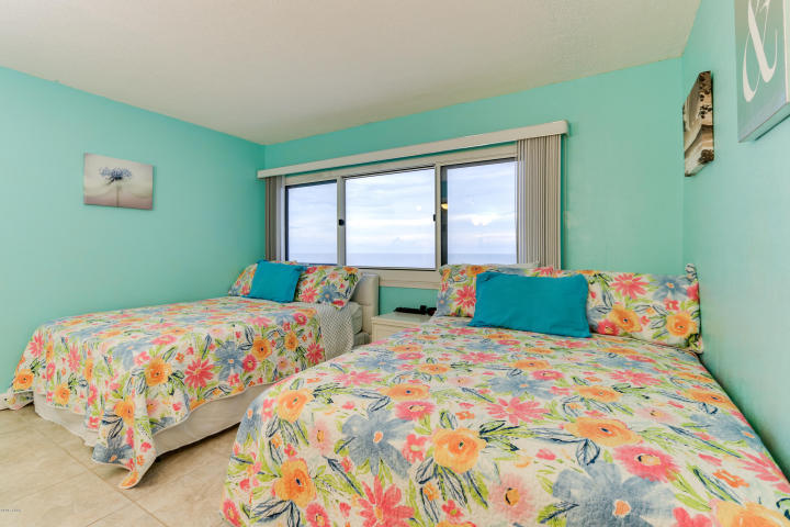 PINNACLE PORT - Residential