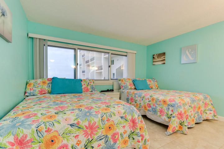 PINNACLE PORT - Residential