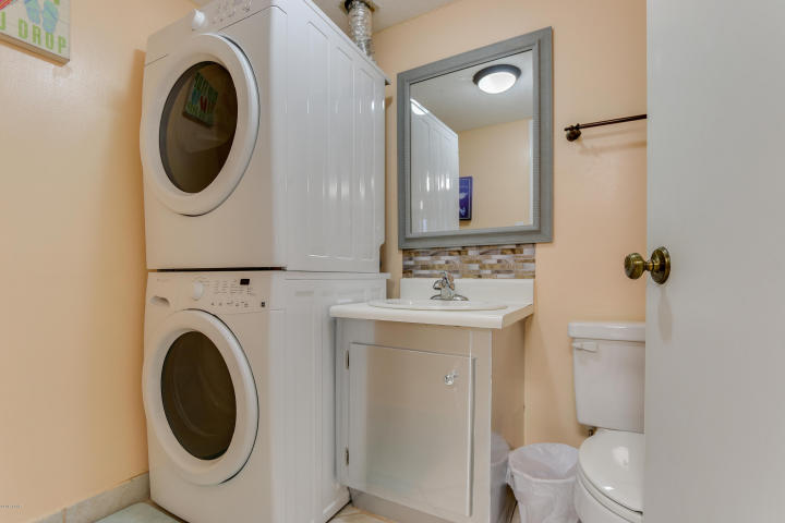 PINNACLE PORT - Residential