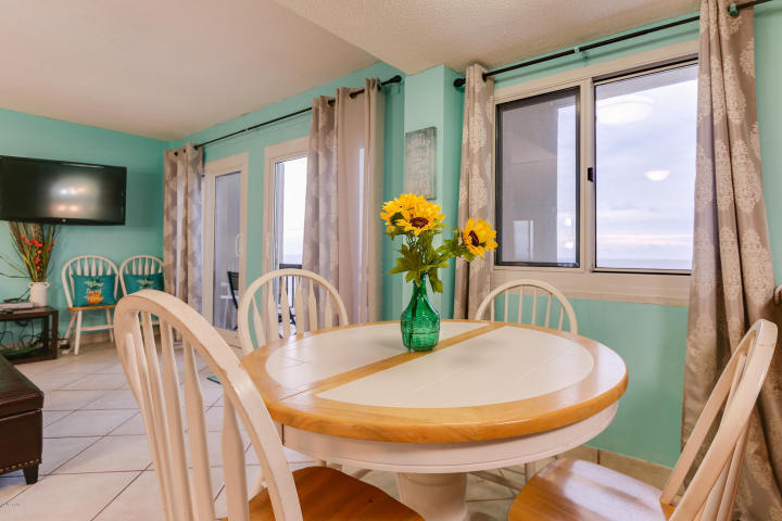 PINNACLE PORT - Residential