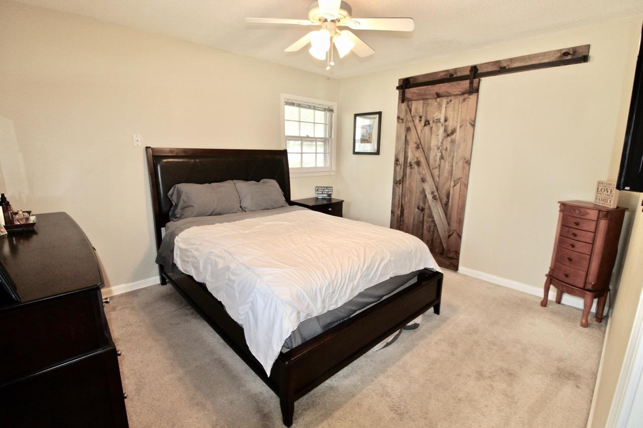 PINECREST HILLS - Residential