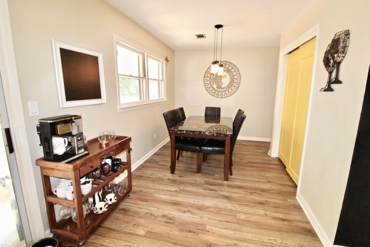 PINECREST HILLS - Residential