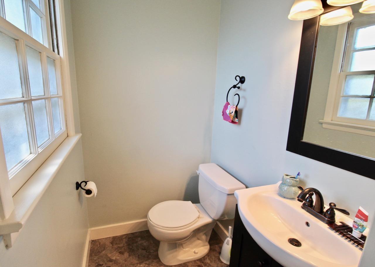 PINECREST HILLS - Residential