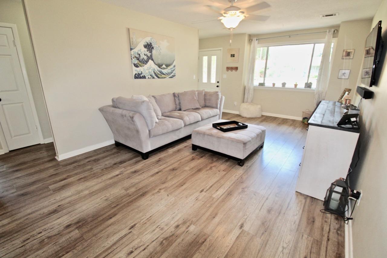 PINECREST HILLS - Residential