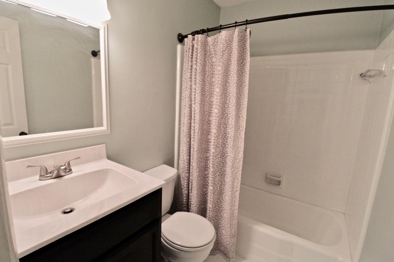 PINECREST HILLS - Residential