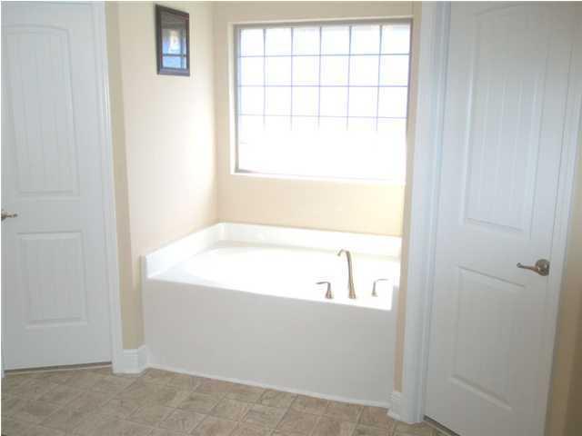 SUMMERSET ESTATES - Residential