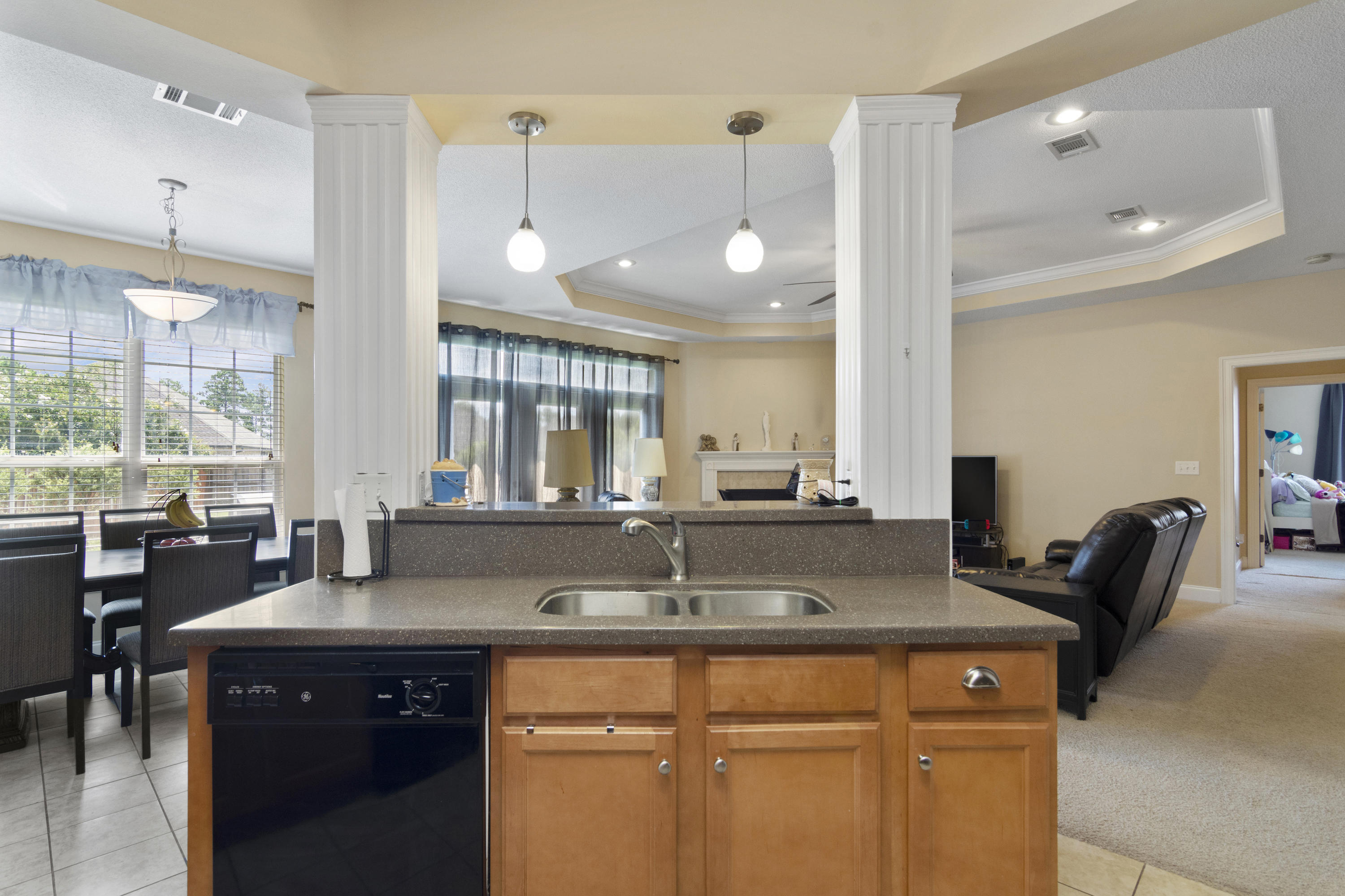 SHADOW PINES - Residential