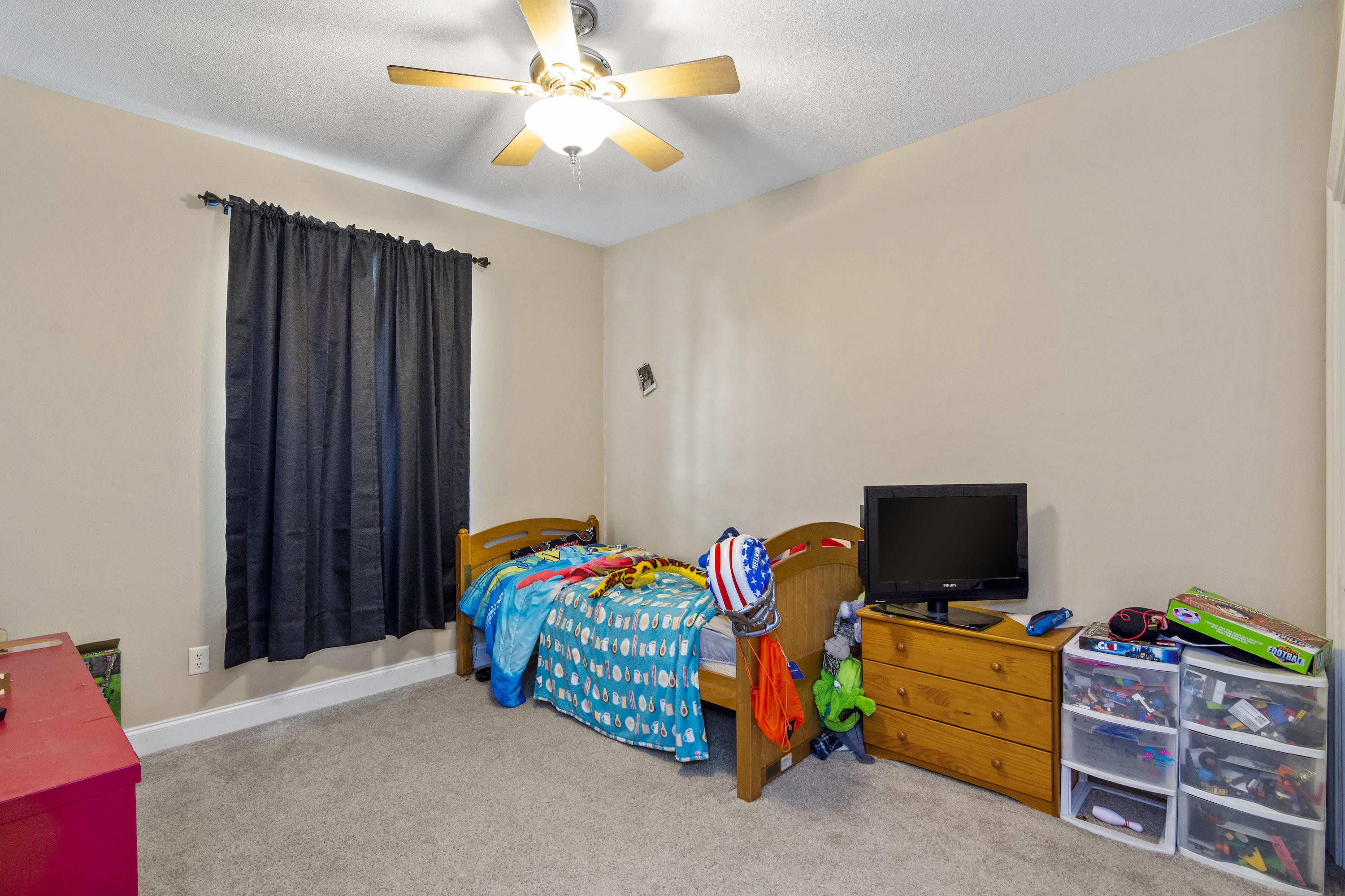 SHADOW PINES - Residential