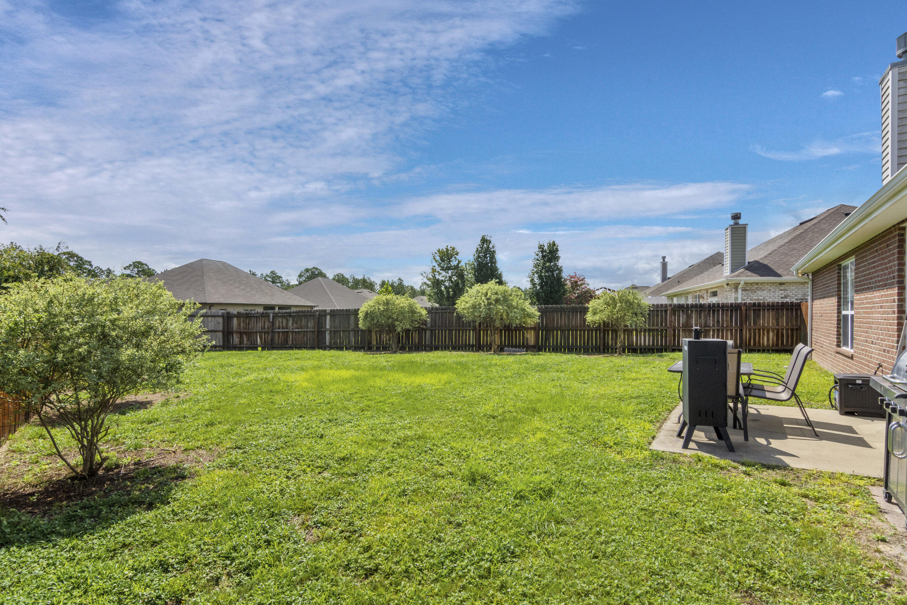 SHADOW PINES - Residential