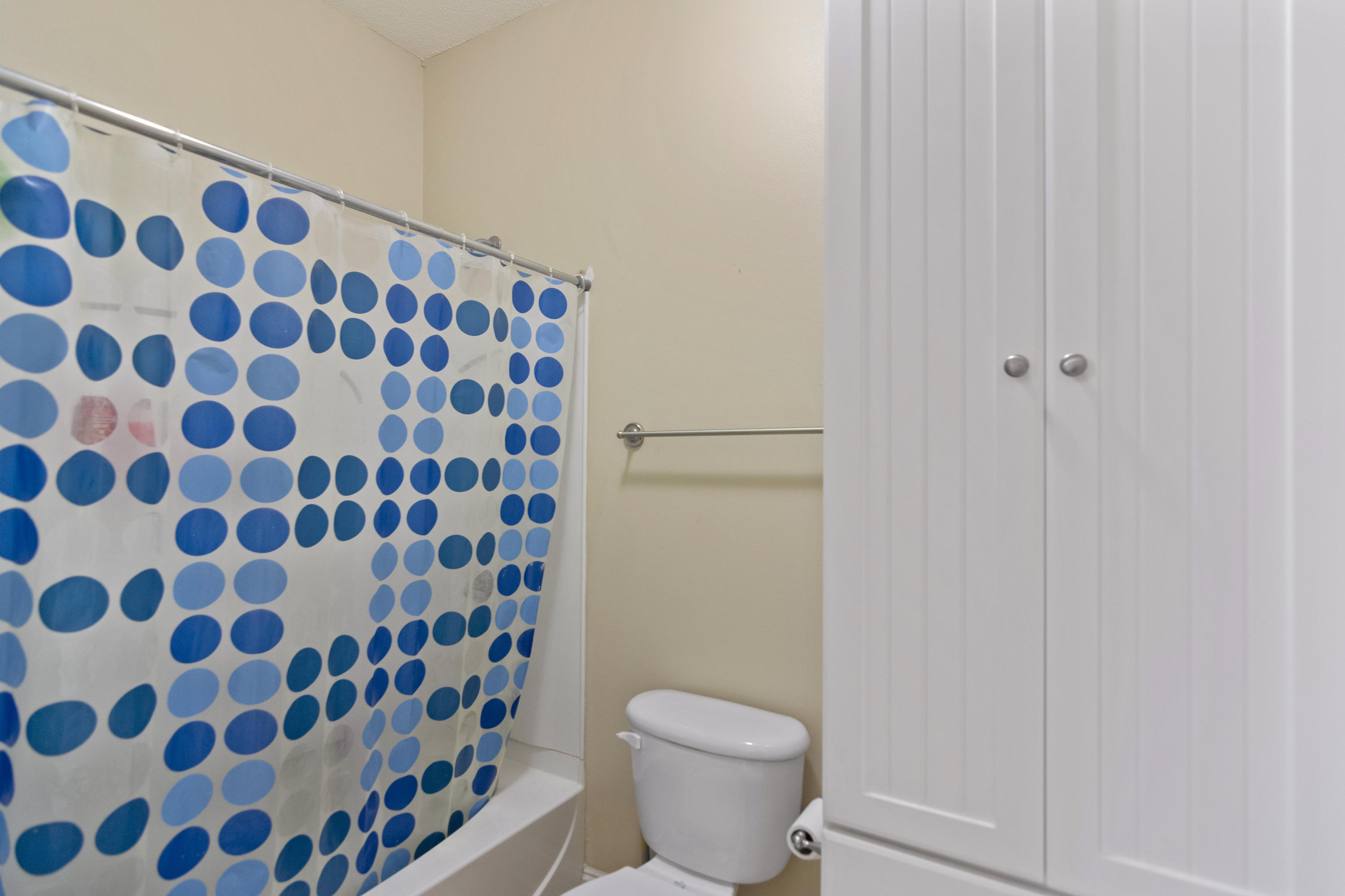 SHADOW PINES - Residential