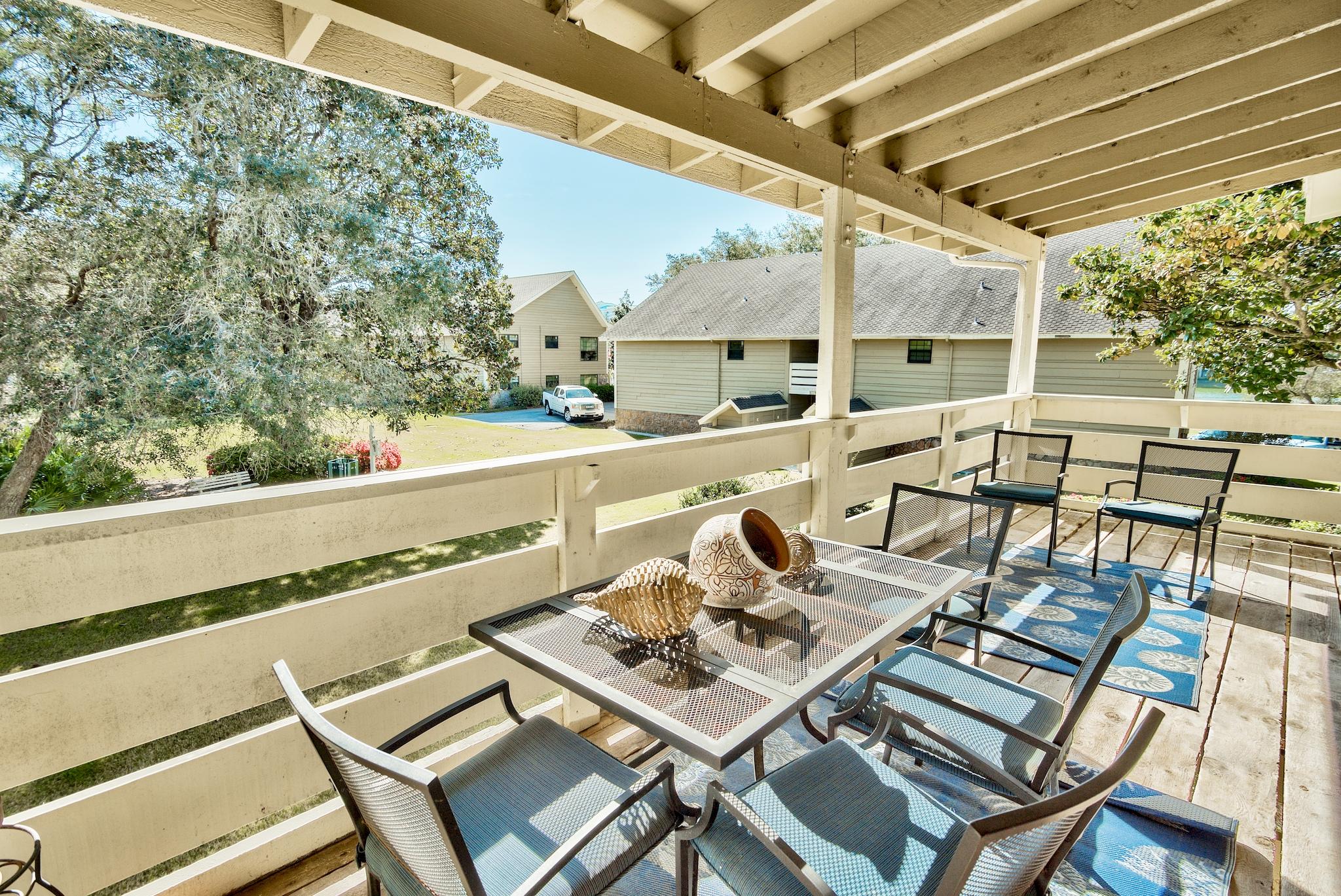 SEASCAPE CONDO GARDEN VILLA - Residential