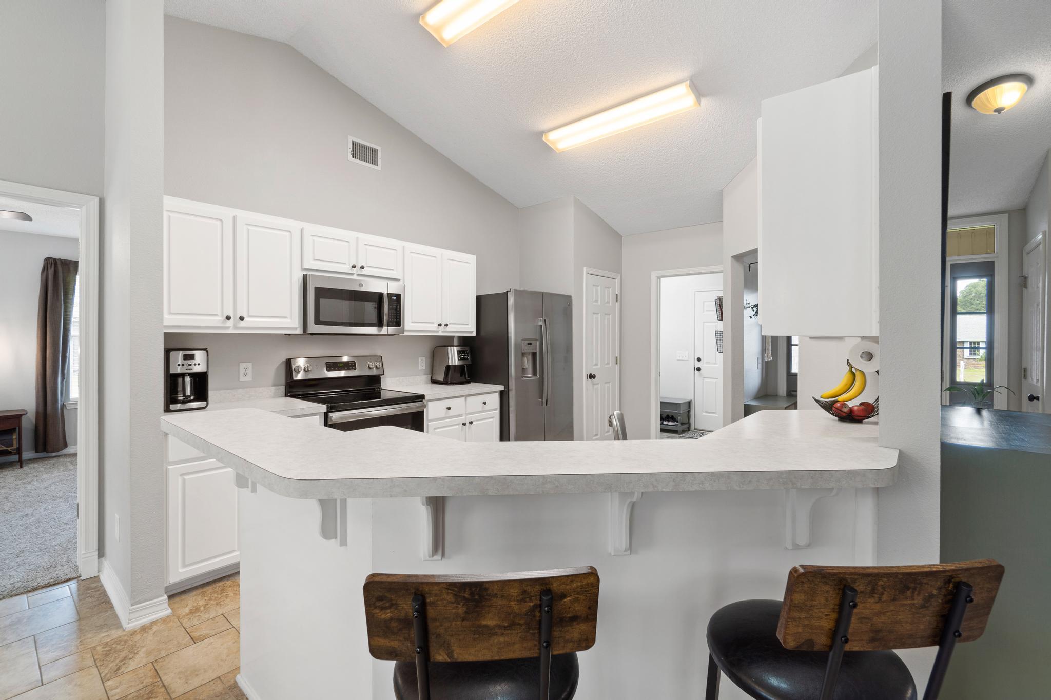 HOLLEY BY THE SEA - Residential