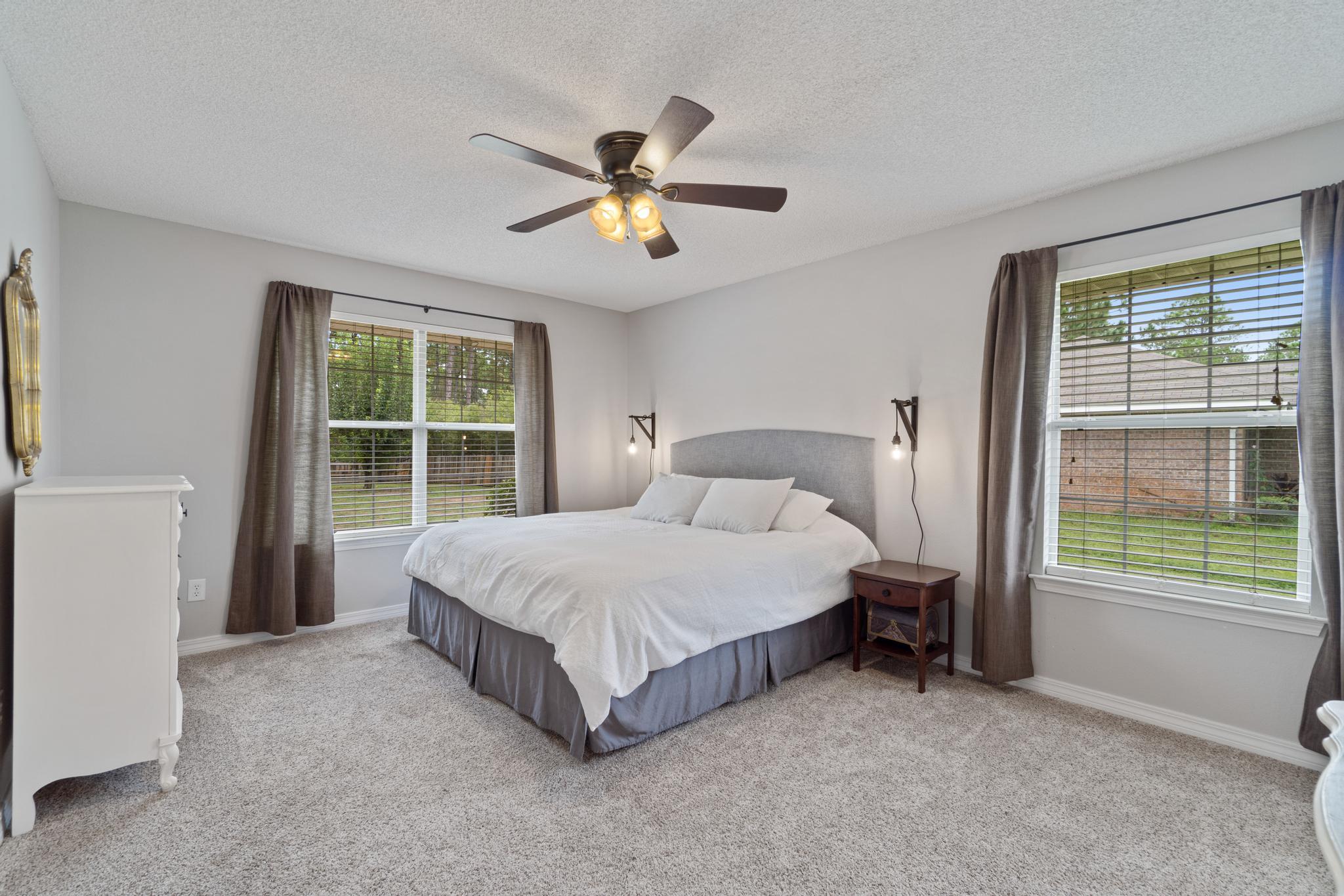 HOLLEY BY THE SEA - Residential