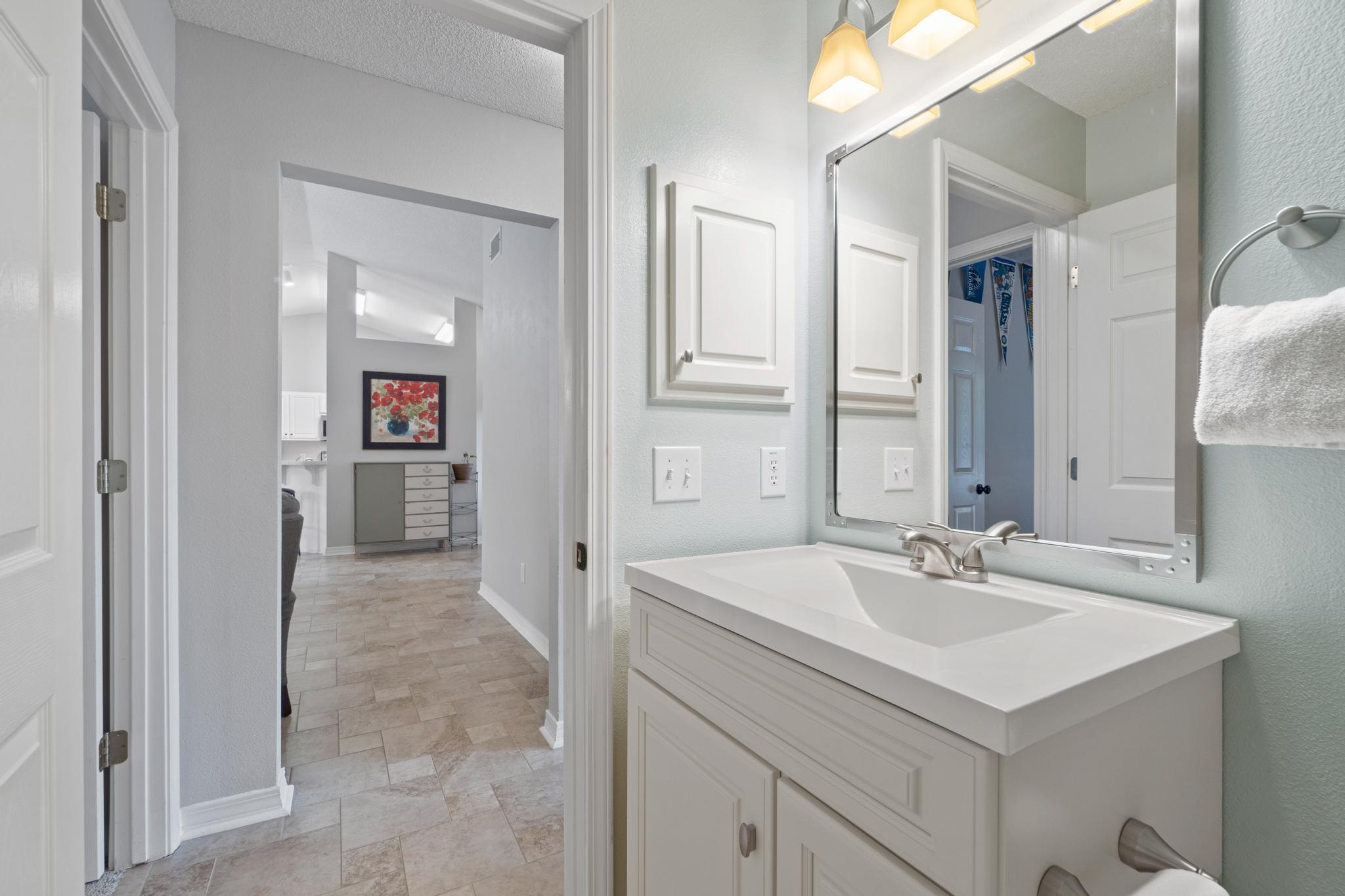HOLLEY BY THE SEA - Residential