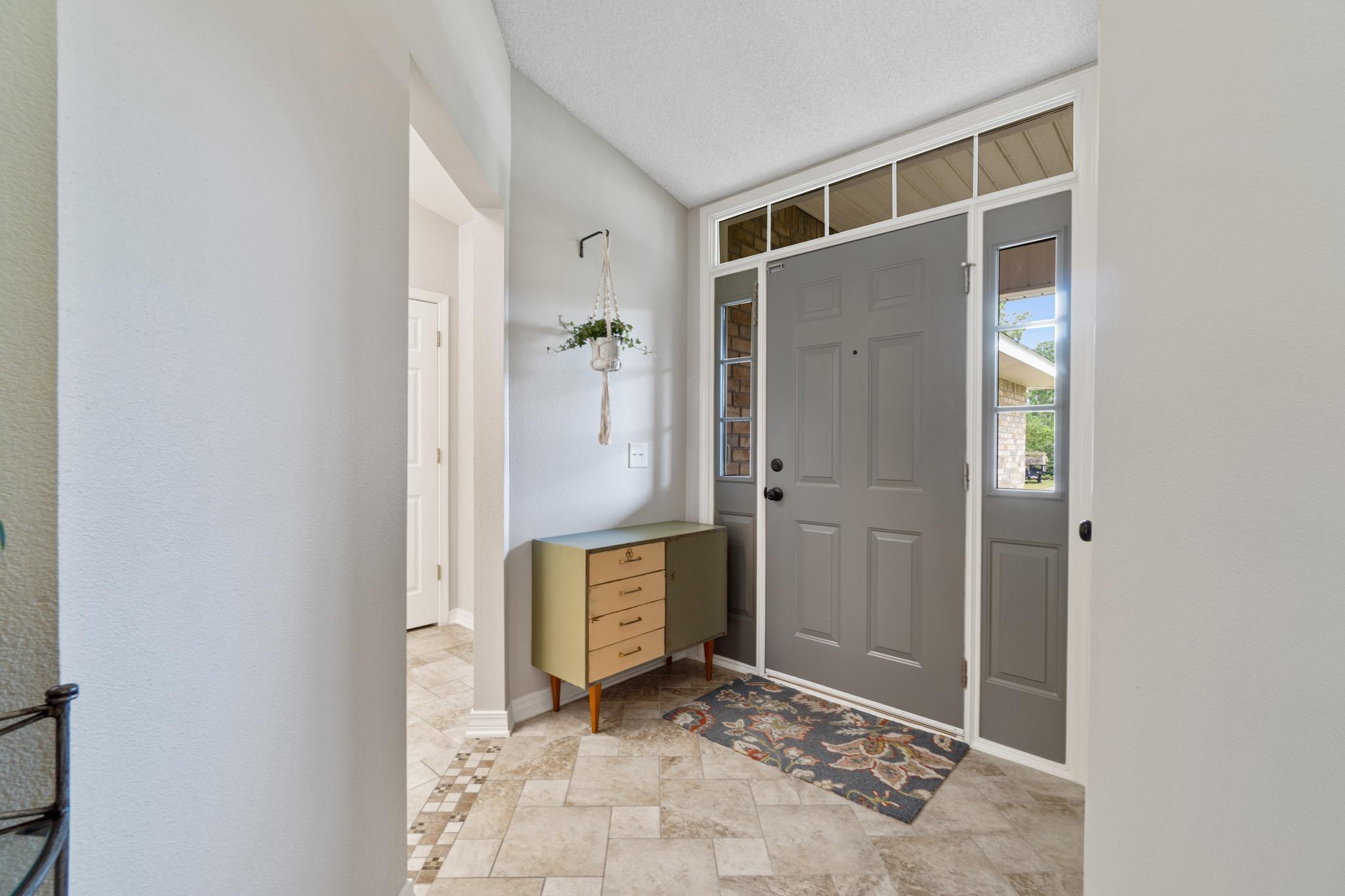 HOLLEY BY THE SEA - Residential