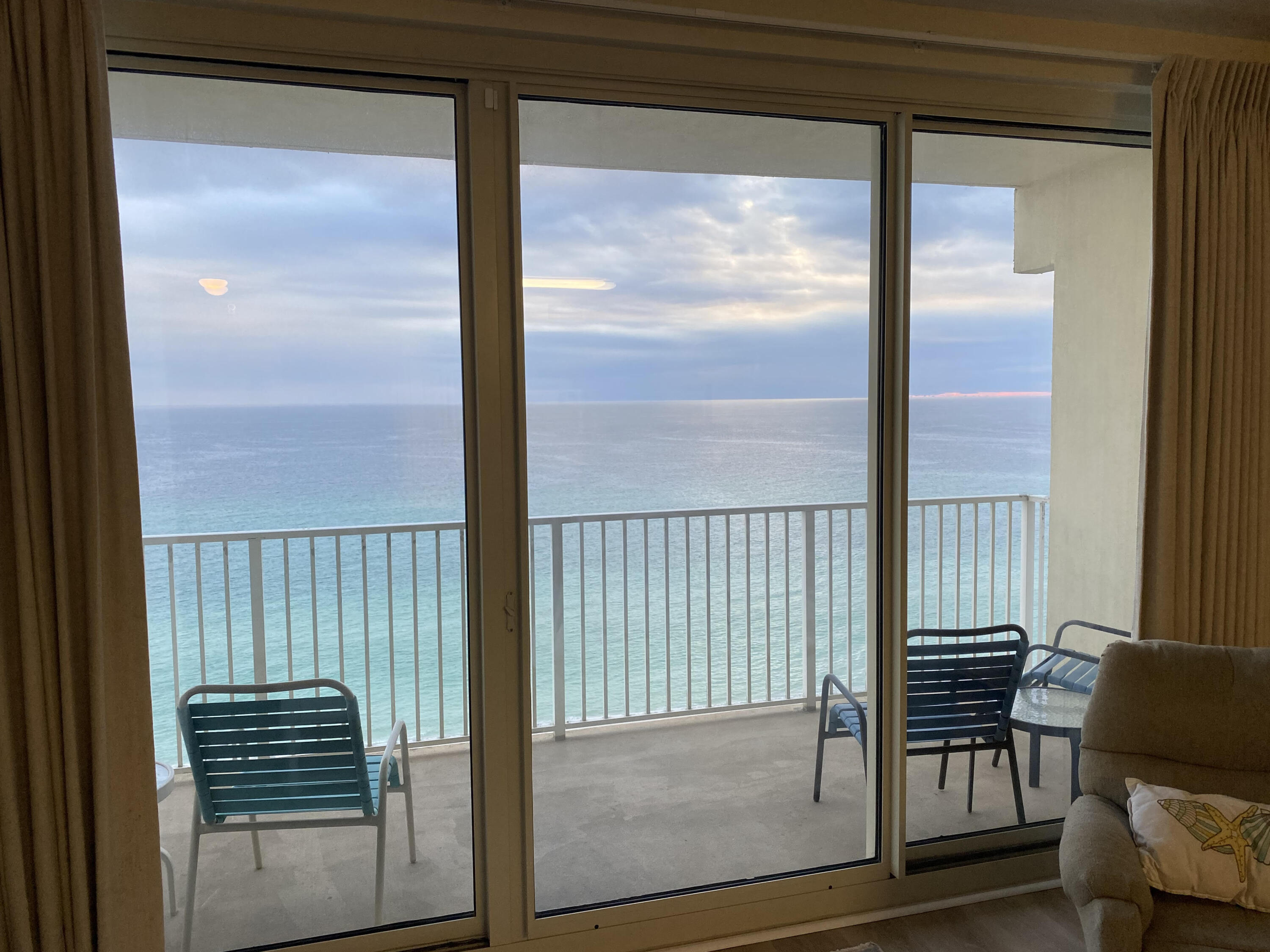 SHORES OF PANAMA - Residential