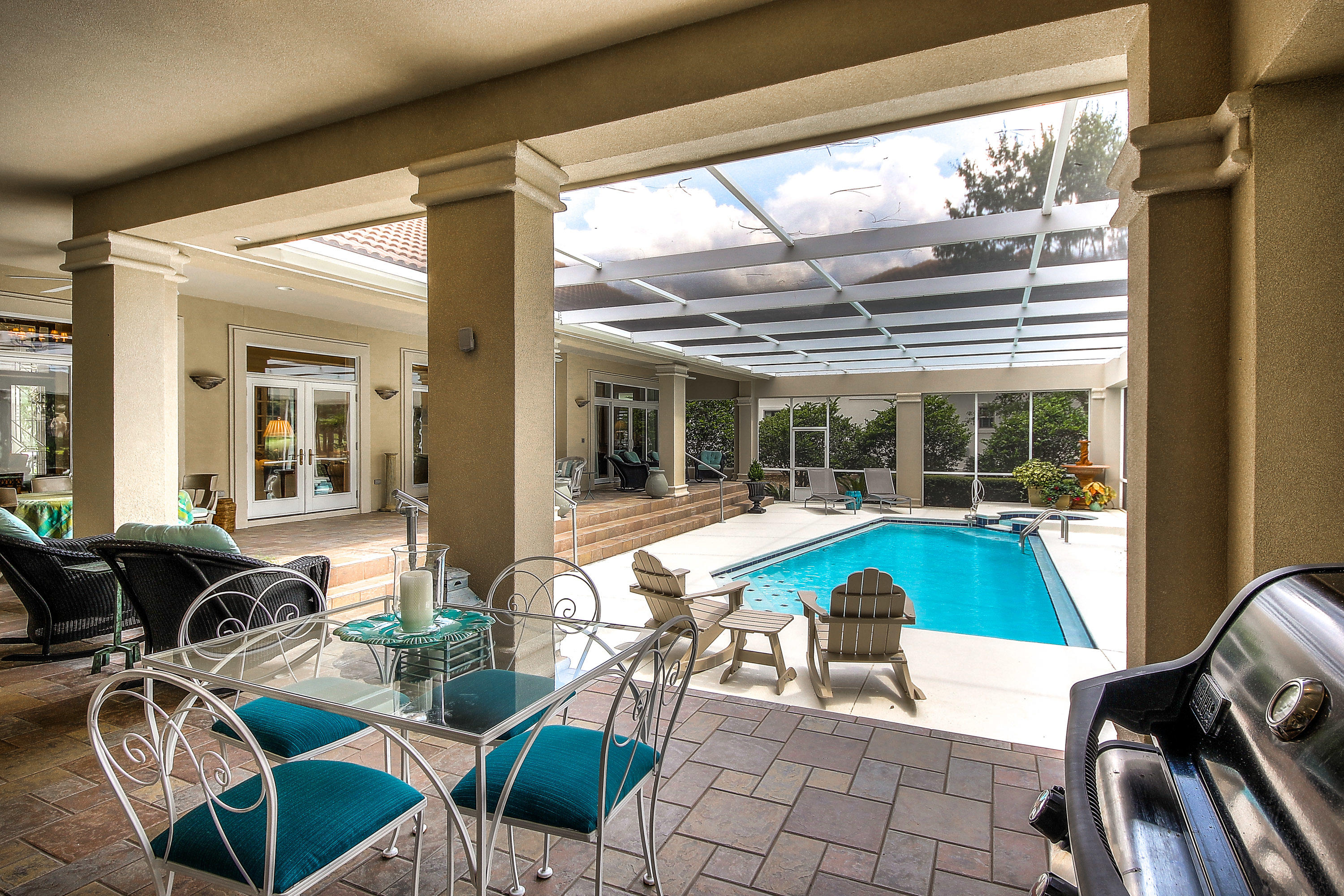 BURNT PINE - Residential