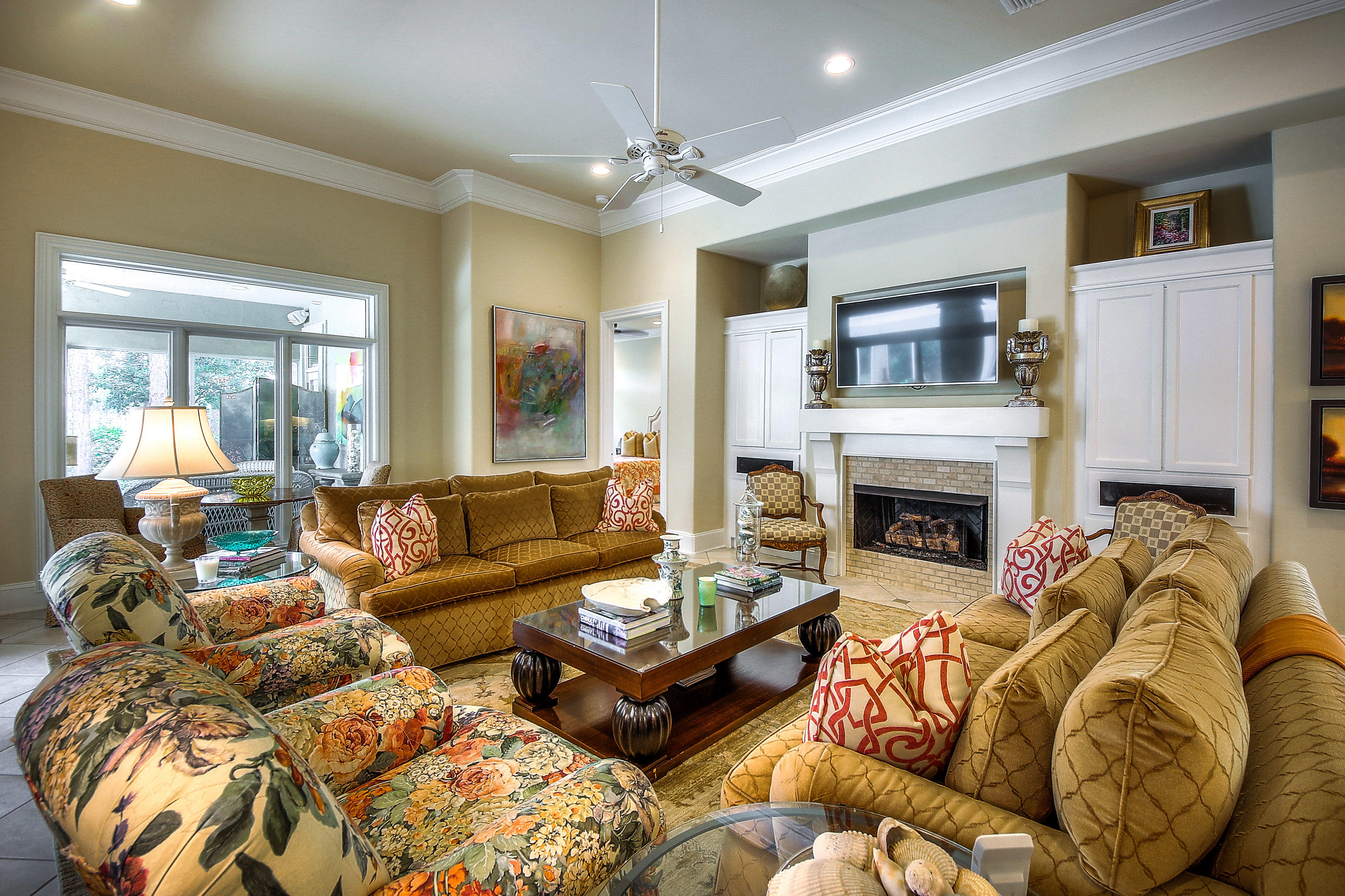 BURNT PINE - Residential