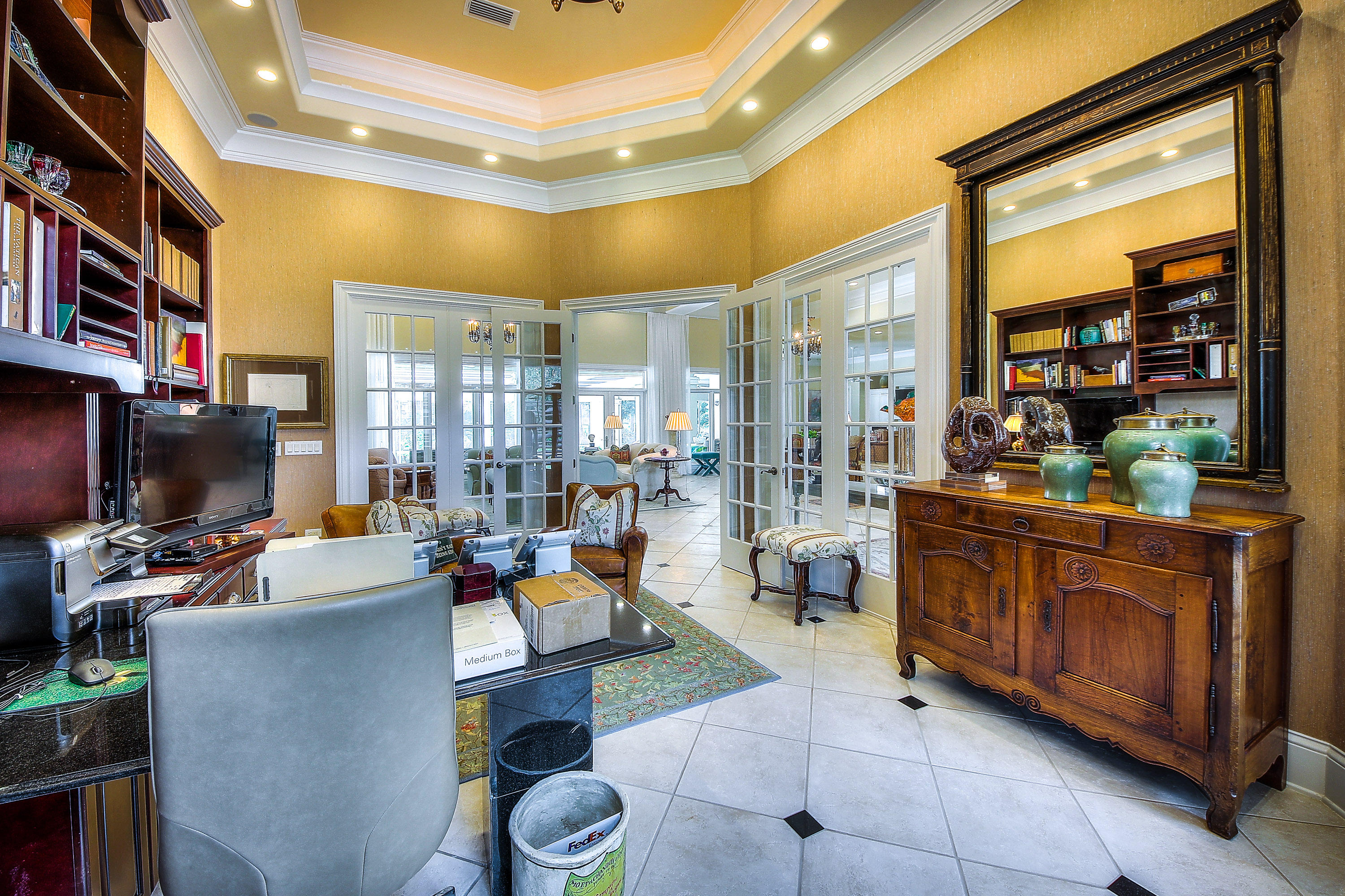 BURNT PINE - Residential