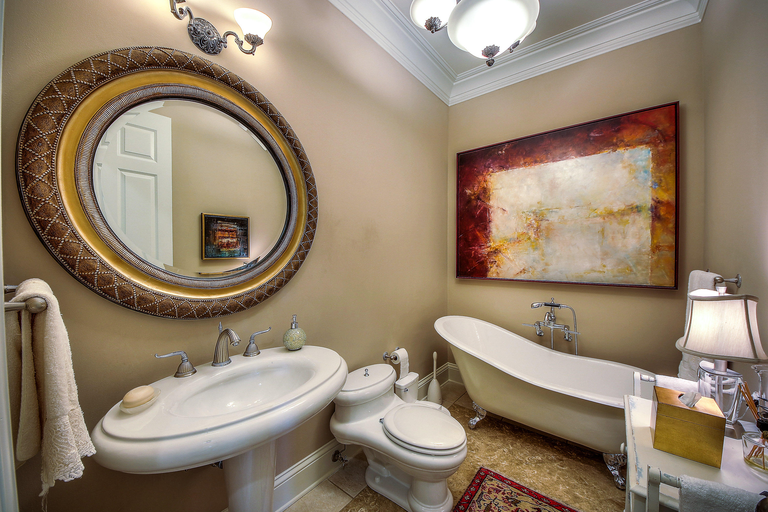 BURNT PINE - Residential