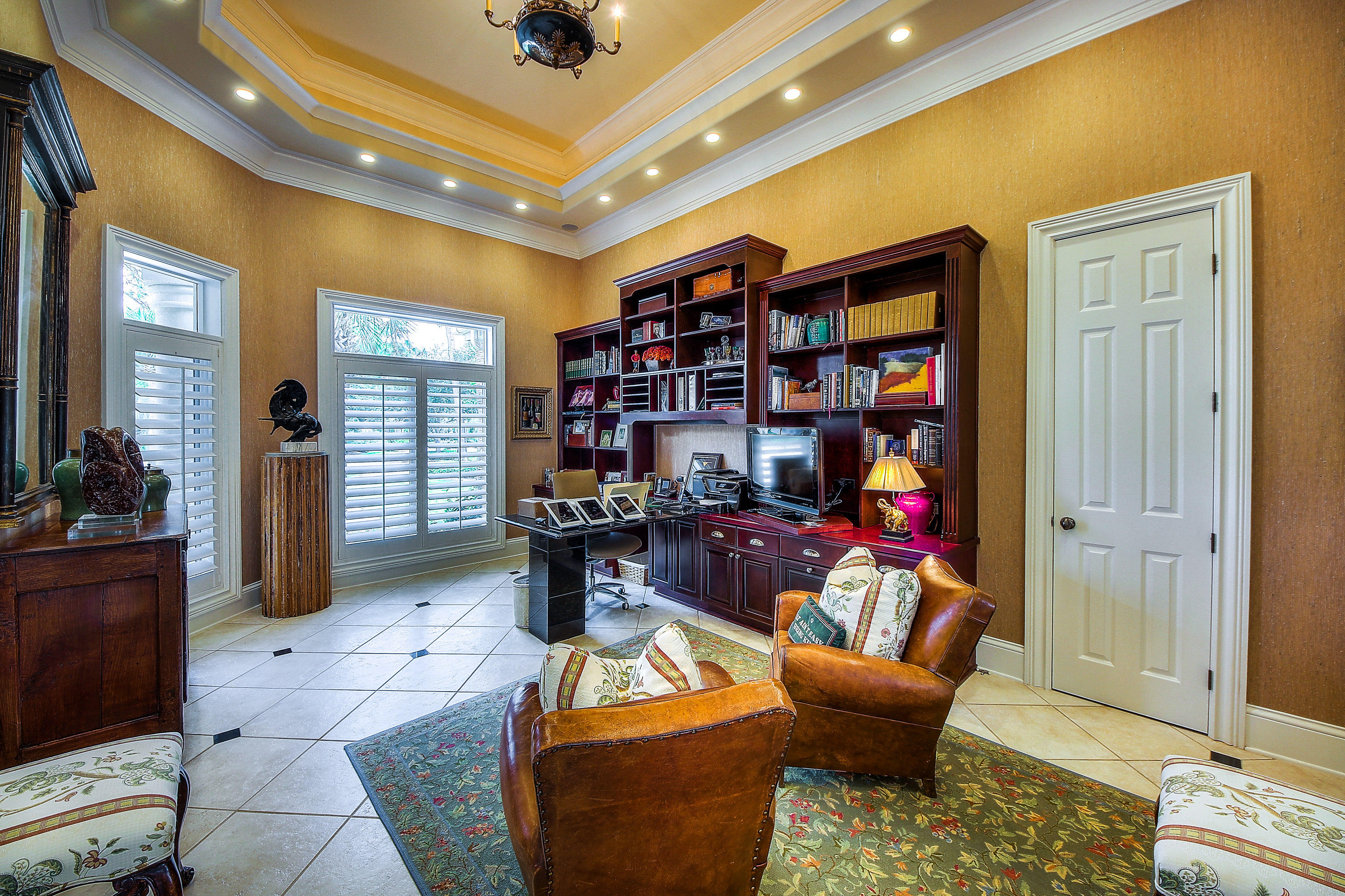 BURNT PINE - Residential