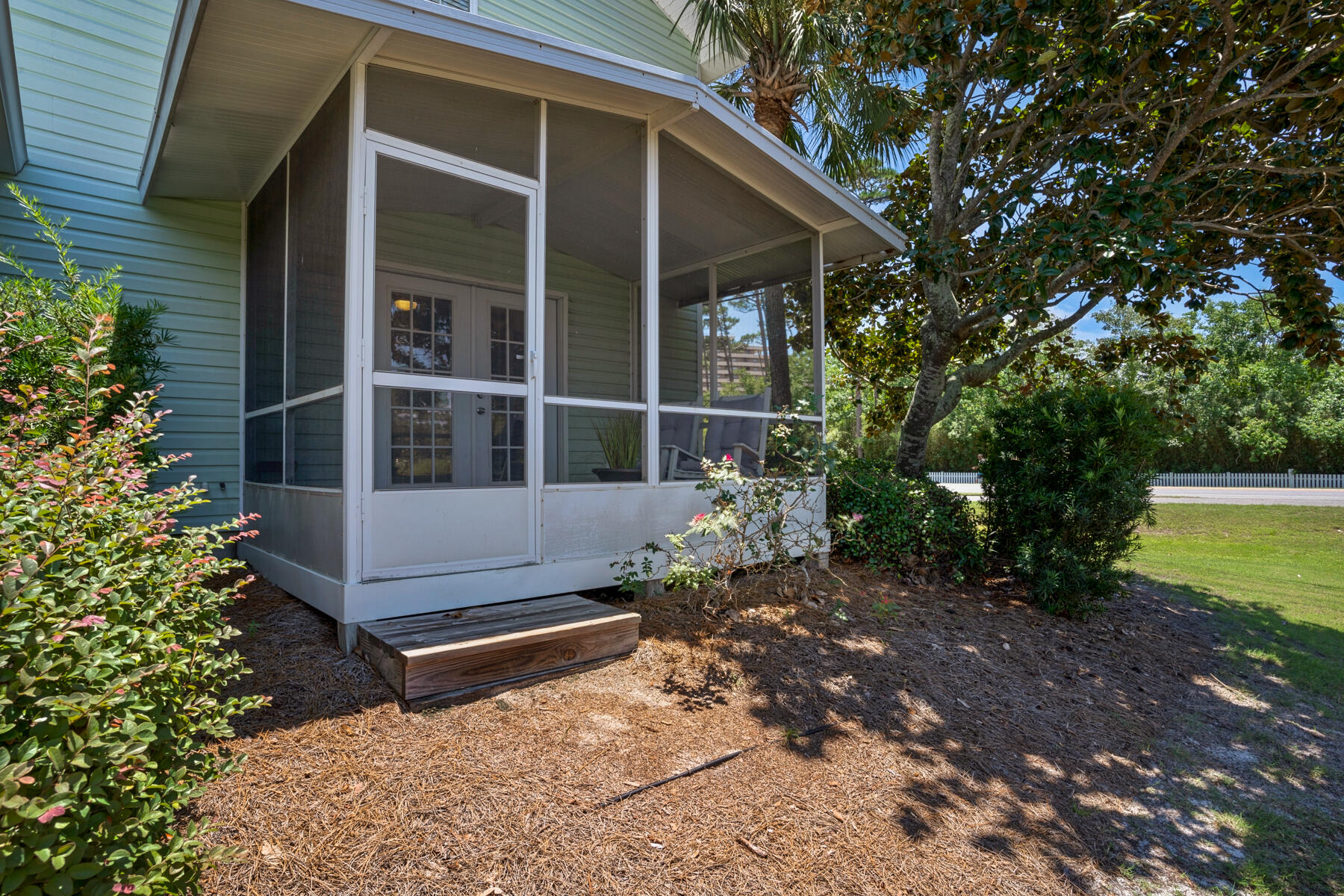 SUMMERLAKE T/H - Residential