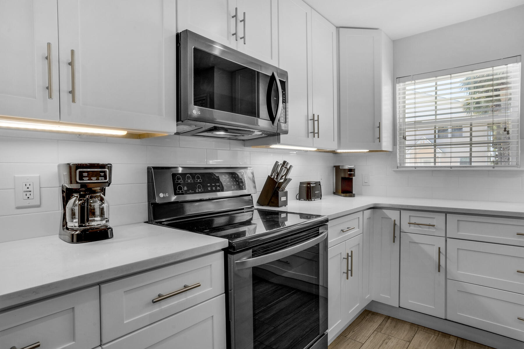 SUMMERLAKE T/H - Residential