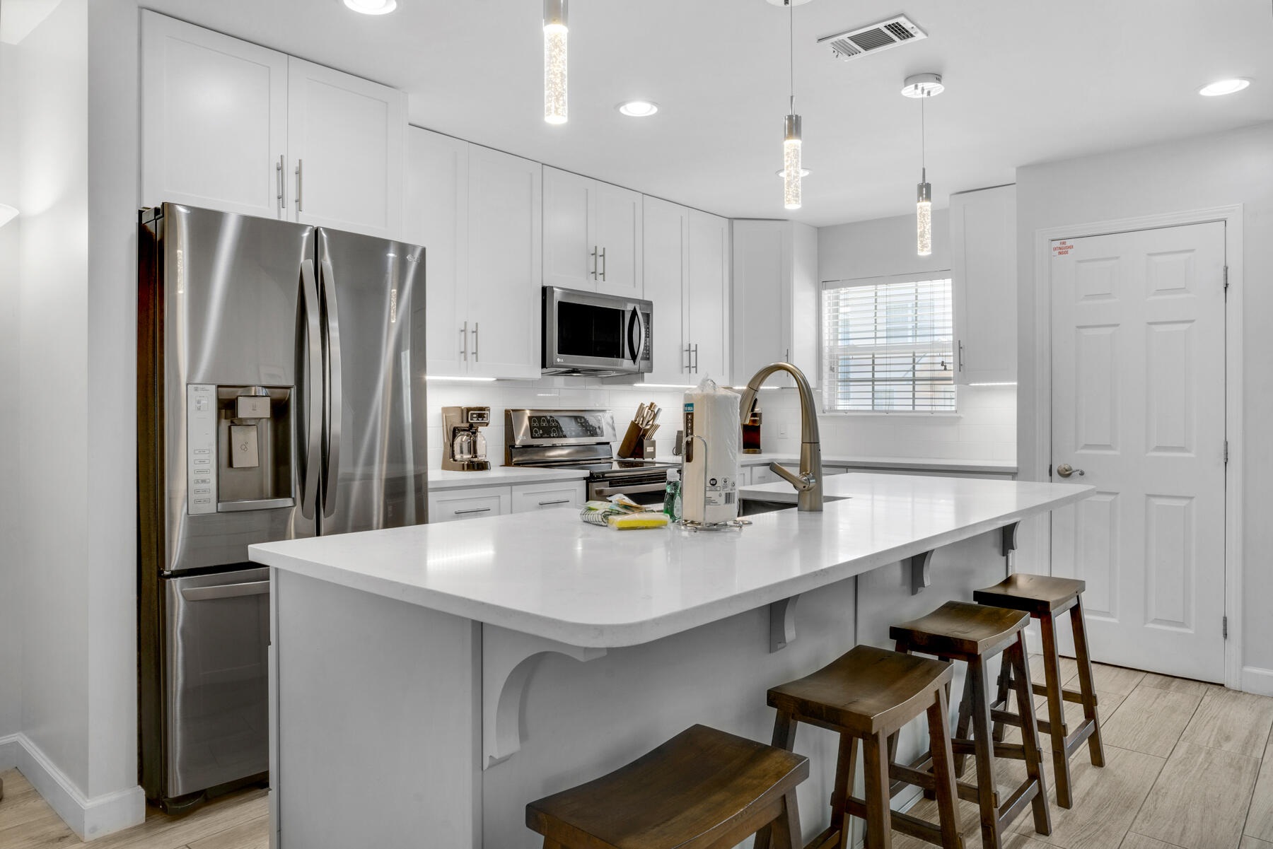 SUMMERLAKE T/H - Residential