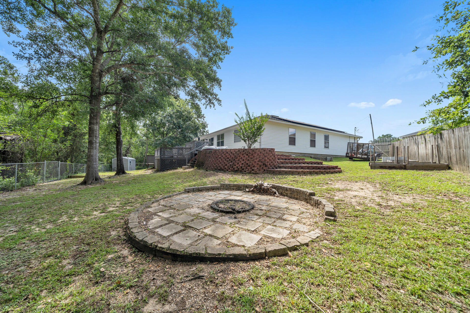 COUNTRYVIEW ESTATES 10TH ADDN - Residential