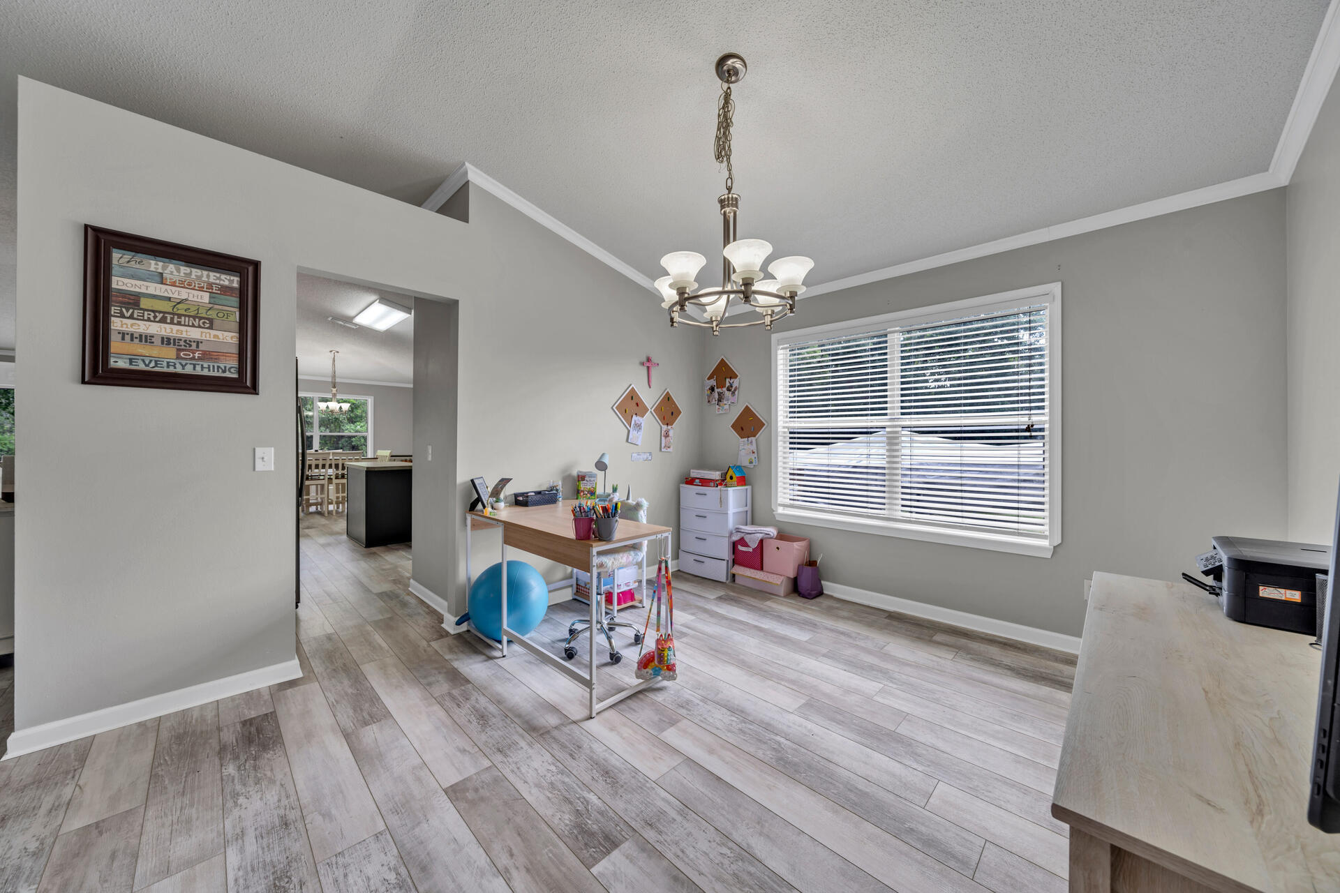 COUNTRYVIEW ESTATES 10TH ADDN - Residential