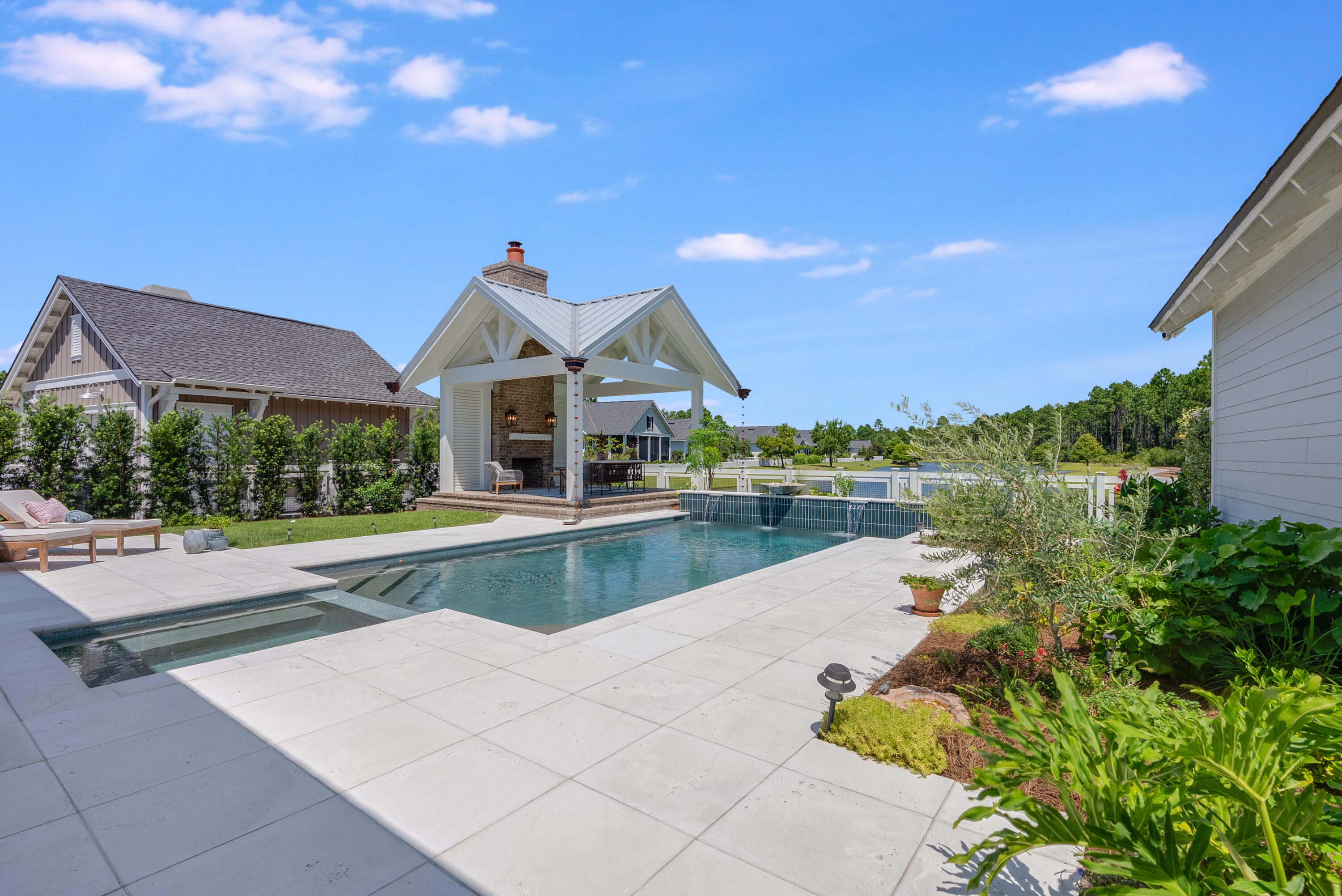 WATERSOUND ORIGINS - Residential