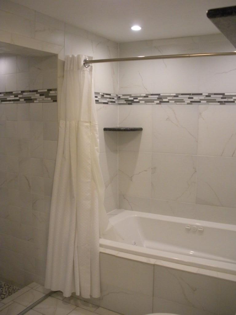 GARNIER BEACH 2ND - Residential